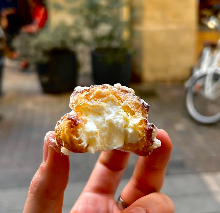 Montmartre Chocolate & Pastries Food Tour w/ 6+ Tastings - Photo 19