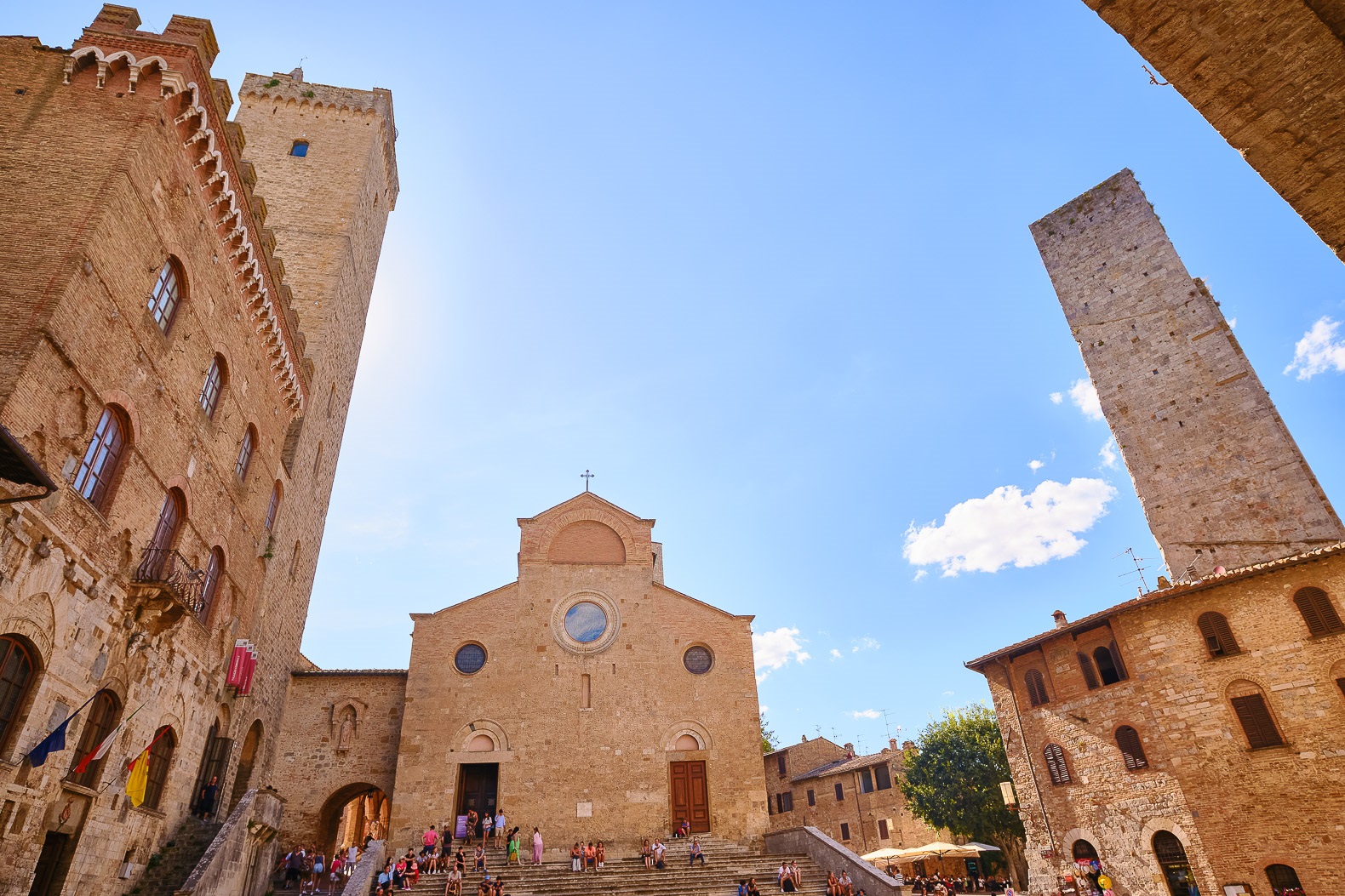 Discovering Tuscany's hidden treasures: San Gimignano, Volterra and San Galgano mysterious Abbey day trip from Florence - Photo 20