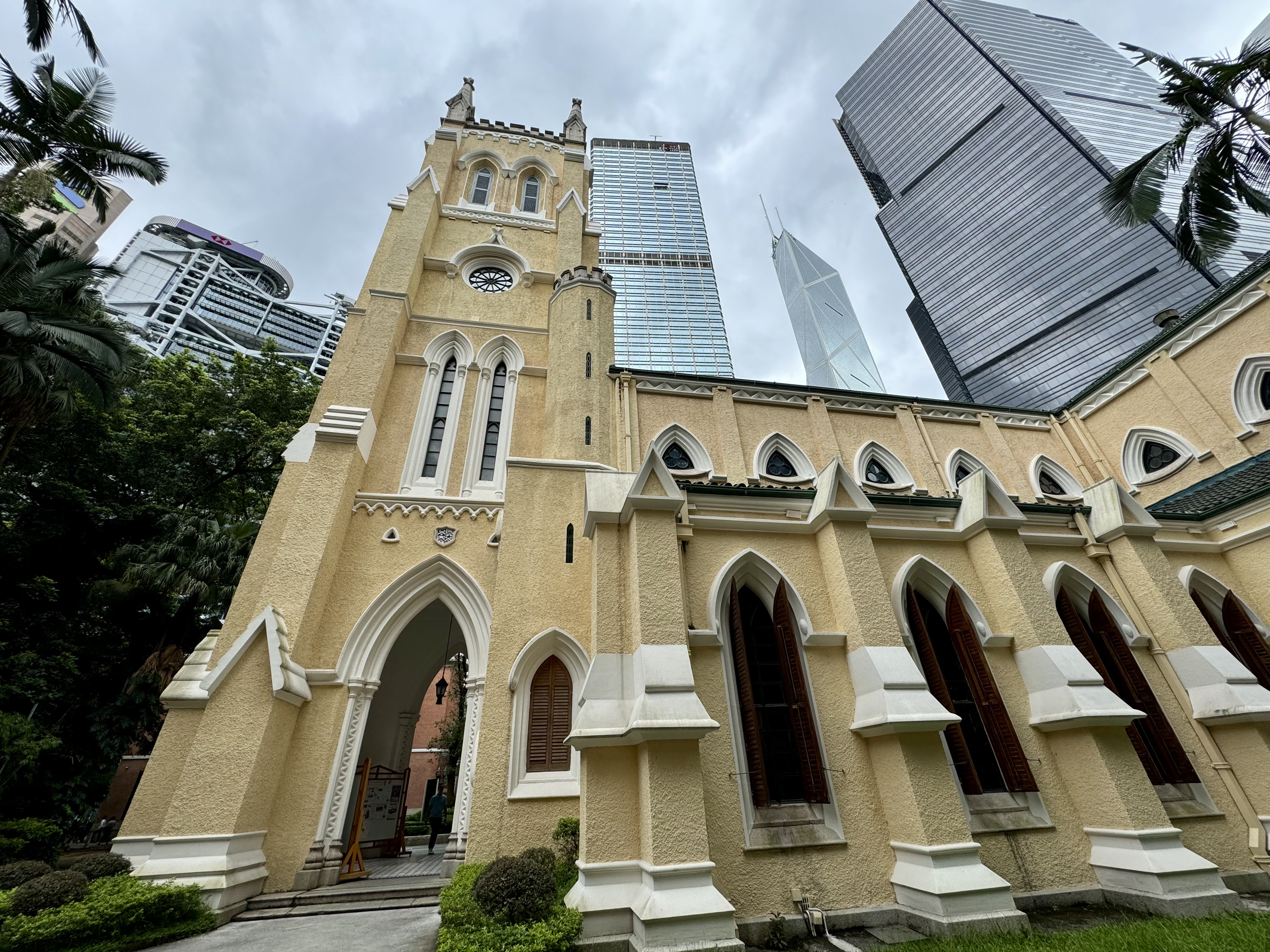 Guided Tour of Hong Kong Island in Private Service - Accommodations in Hong Kong