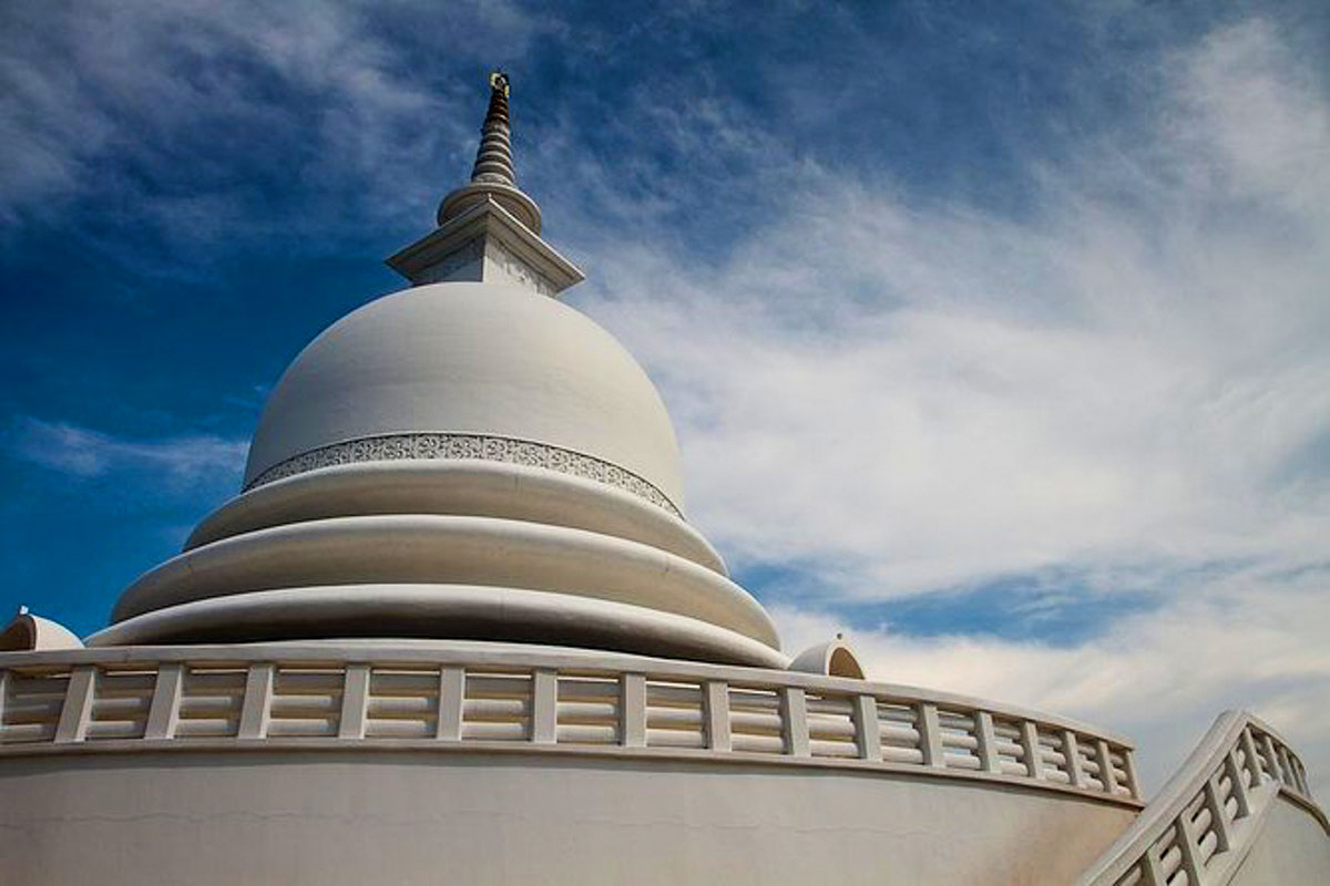Hidden Temples and Secluded Coastlines from Galle City