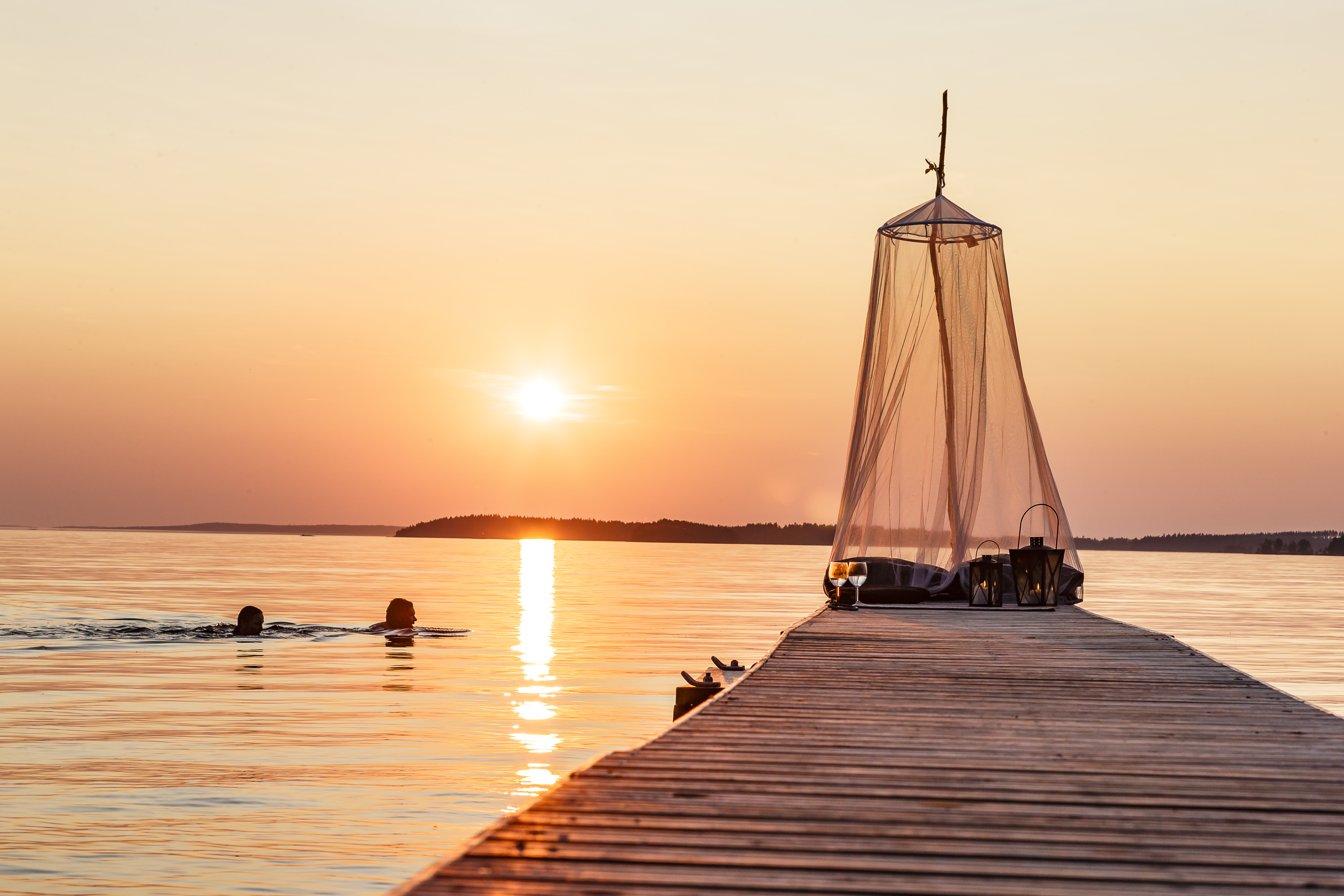Sunset at the Arctic Circle - Rovaniemi – Image 1 | WeShare