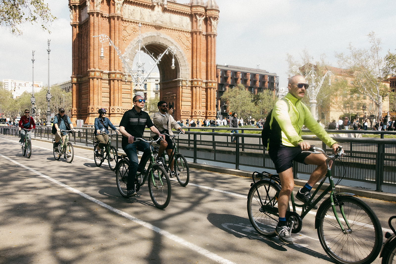 Barcelona City Bike Tour | Highlights and Hidden Gems - Photo 16