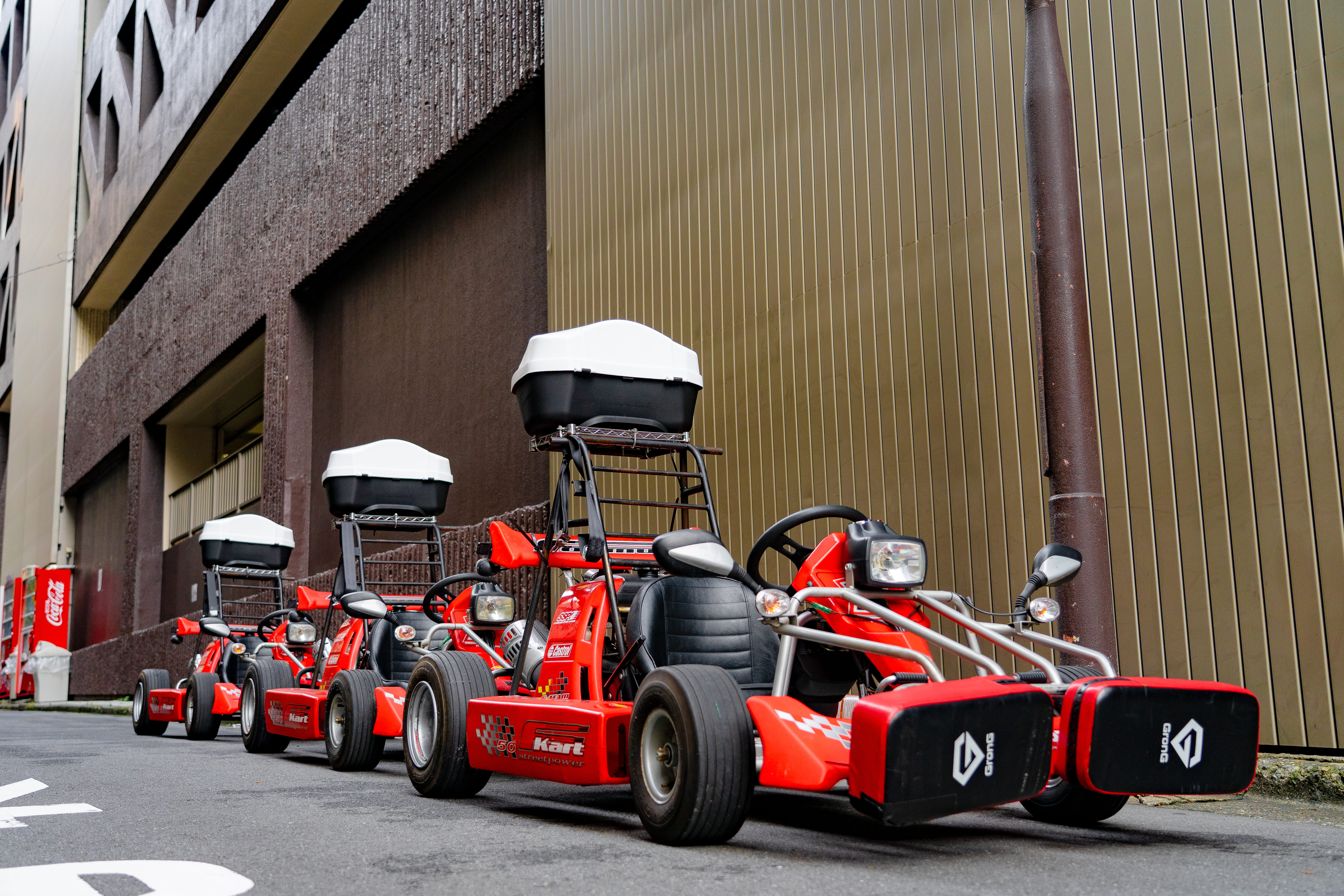 Akihabara'dan Yerel Rehberle Tokyo Go-Kart Kiralama
