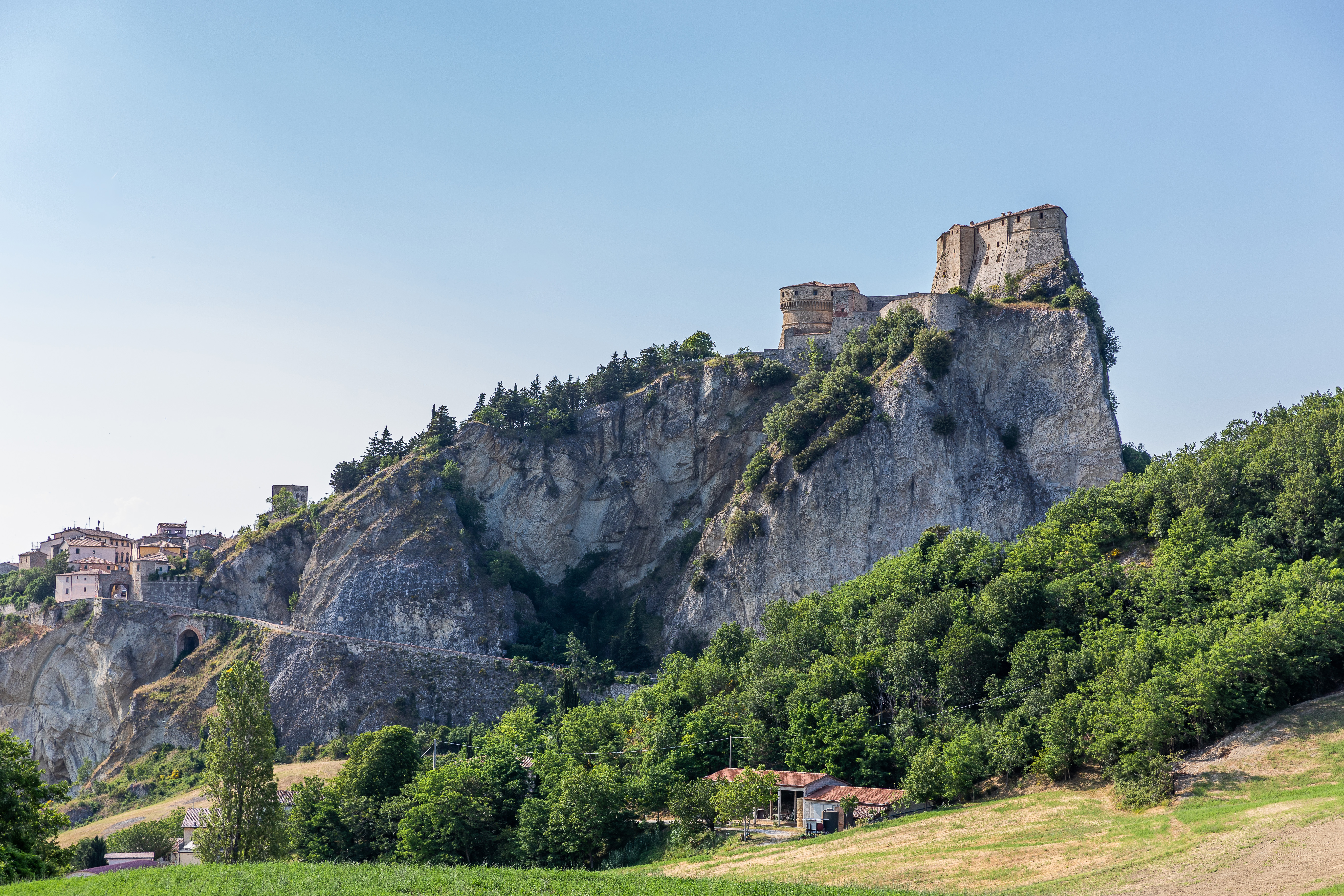 San Leo: Fortress Entry Ticket and Cagliostro's Prison - Photo 12