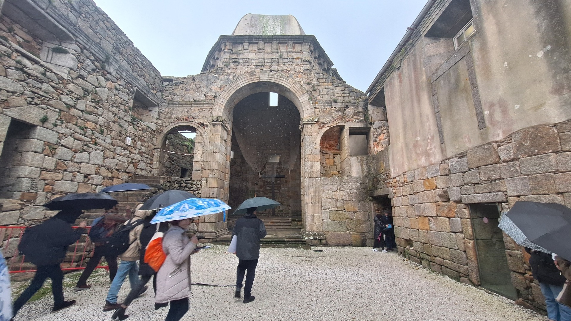 Private Porto Full-Day Tour: Cathedral, Lello and Wine Tastings - Photo 23