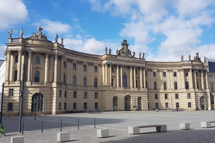 Berlin Tarihi ve Öne Çıkan Yerler Gezisi