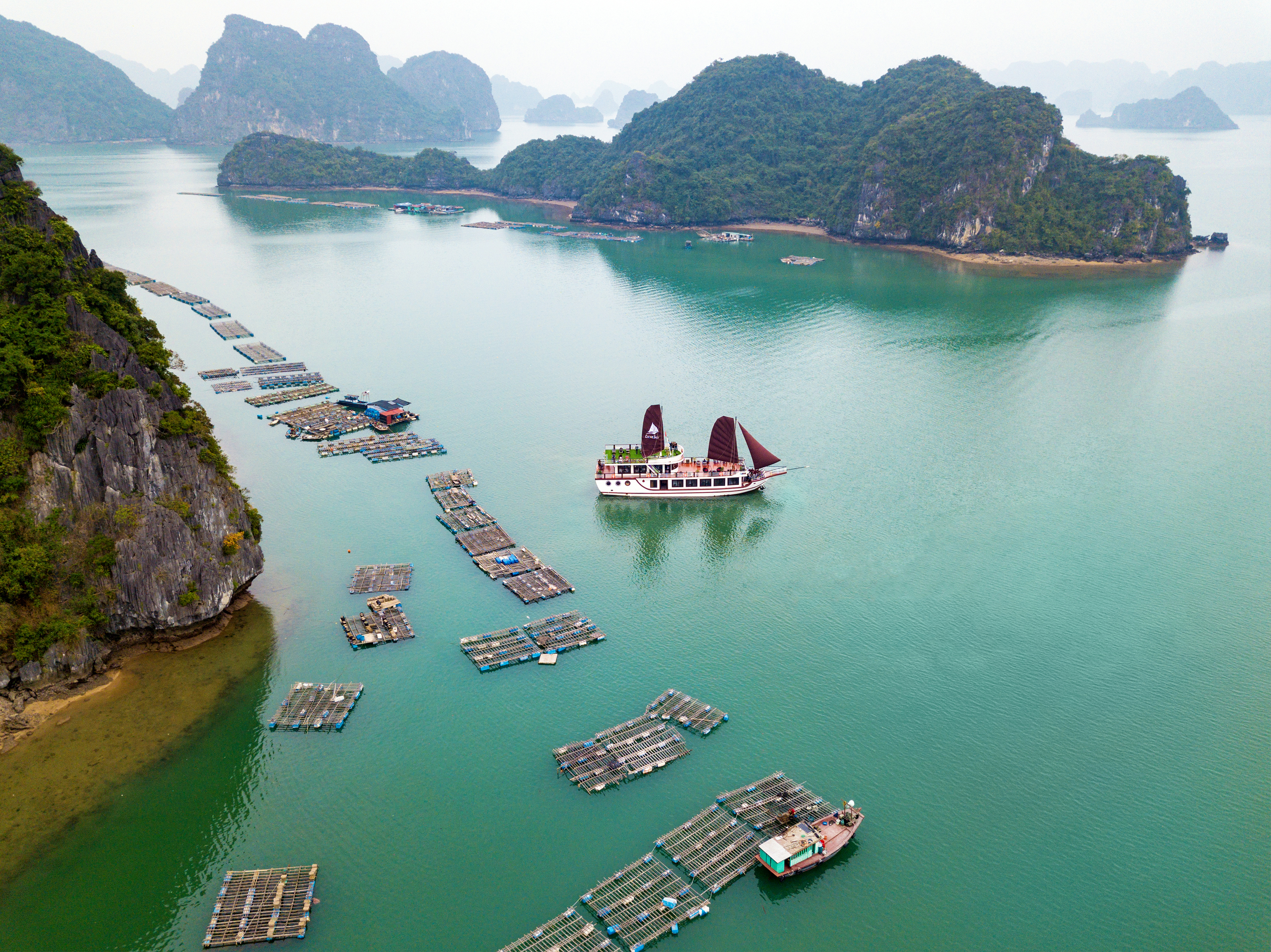 Private 10 Day Tour From The North to Central of Vietnam – Image 4 | WeShare