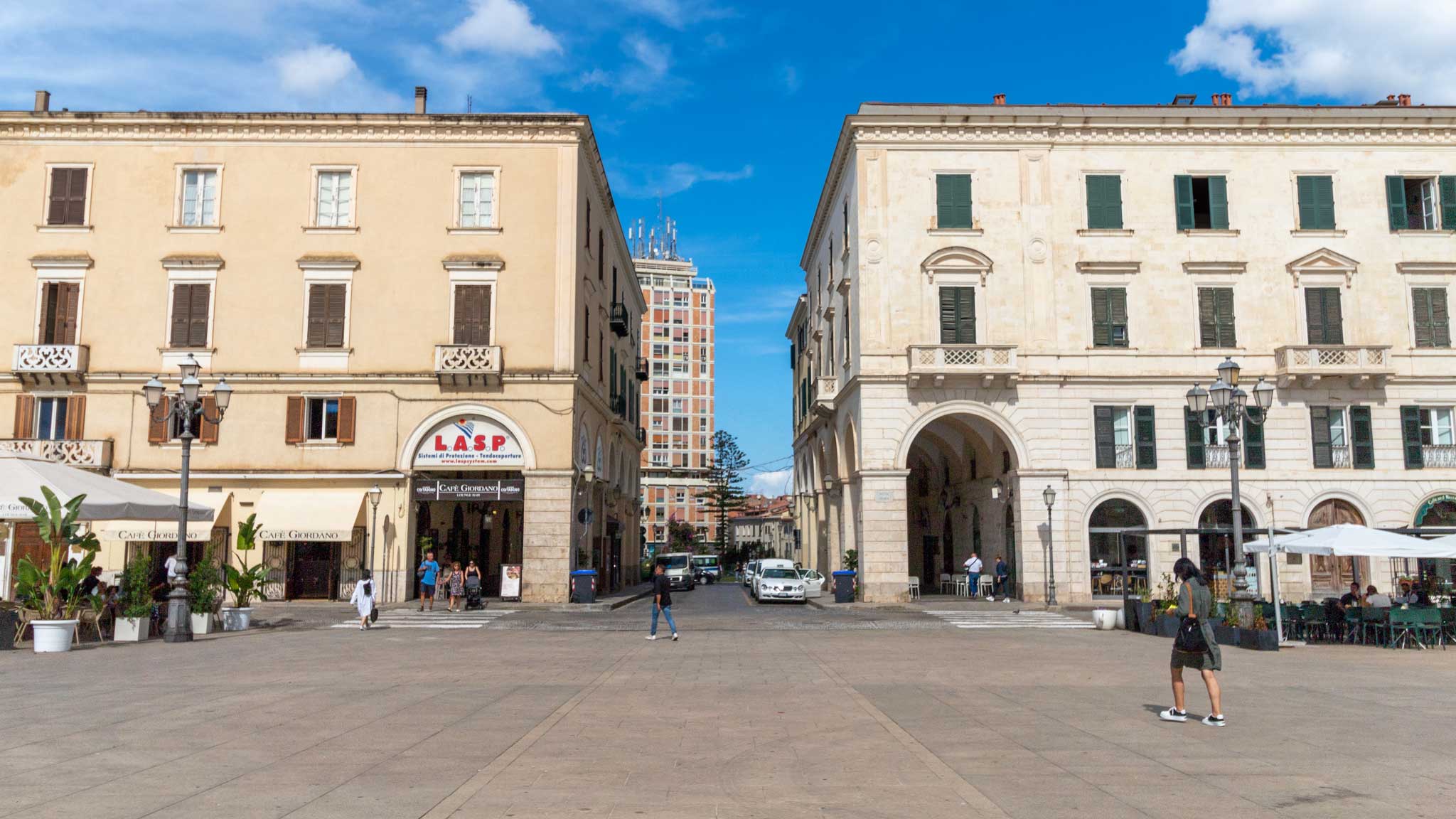 Sassari: tour of the historic center - Photo 25