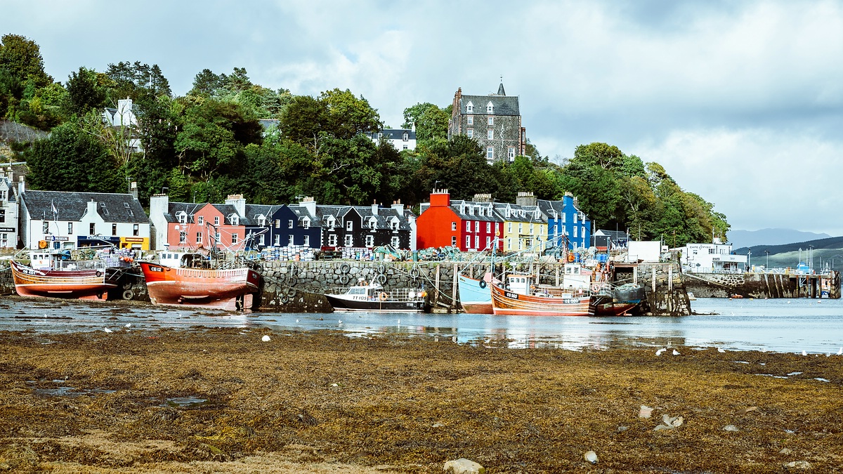 10 Day / 9 nights - Island Hopping Walking Tour - Photo 4
