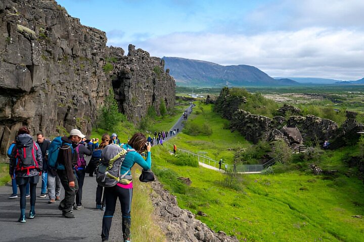 Reykjavik: Small Group Golden Circle & Laugarás Lagoon Wellness Tour - photo 15