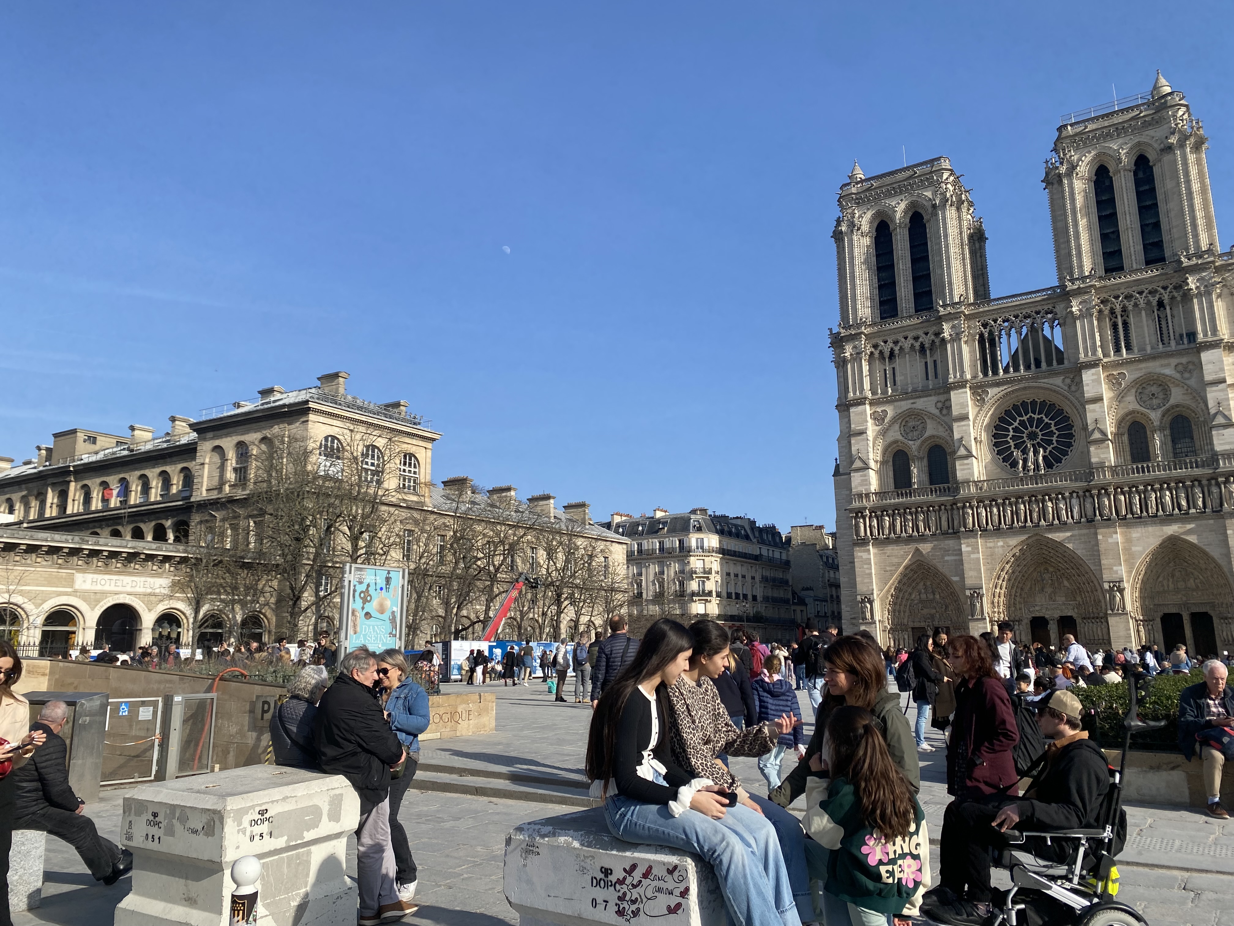 Paris Highlights Bike Tour