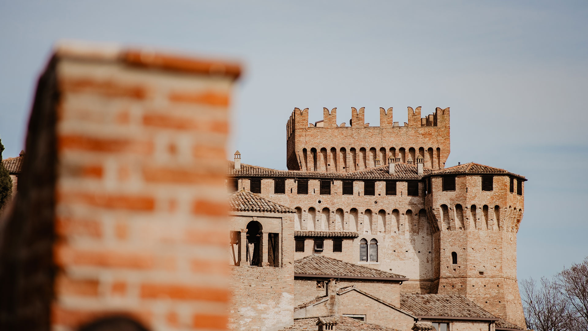 Gradara: complete guided tour in small groups  - Photo 3