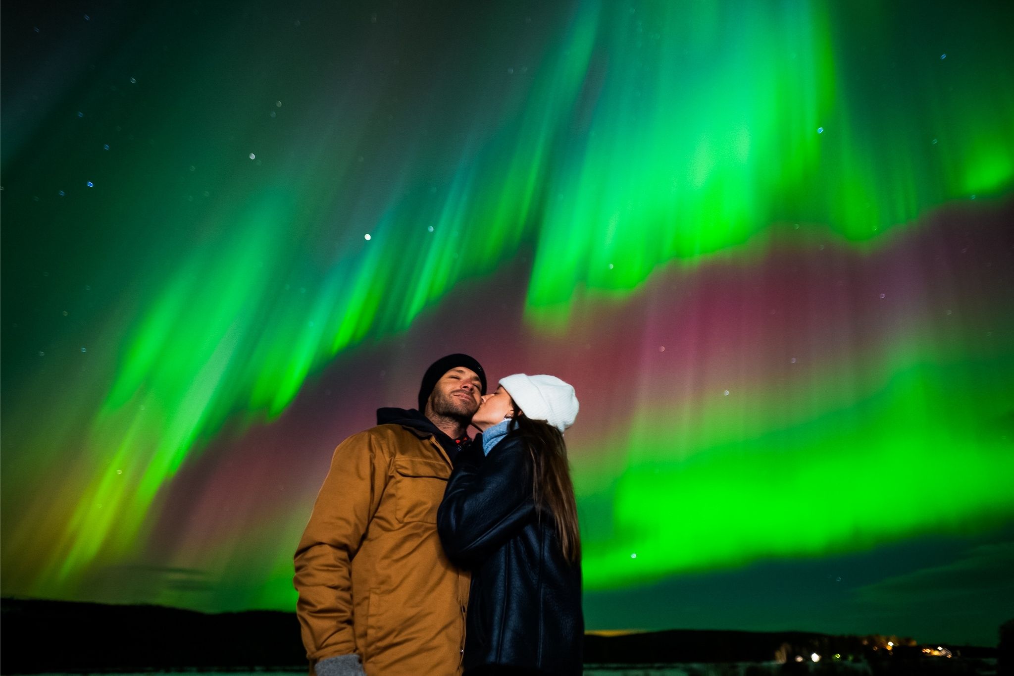 Levi: Private Guaranteed Northern Lights Expedition with Photographer & Unlimited Mileage/Time – Private Tour