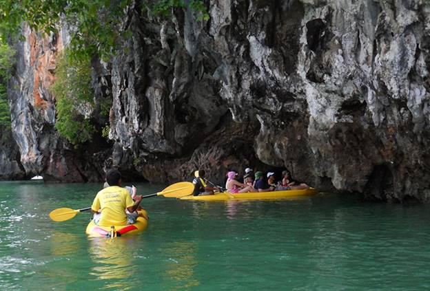 PHUKET Únase al tour: James Bond 4 en 1 en canoa en la bahía de Phang Nga en un barco de lujo - Foto 4