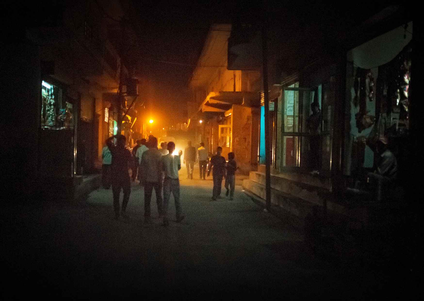 Chandigarh Nightlife Tour with shopping and food tasting - Photo 7