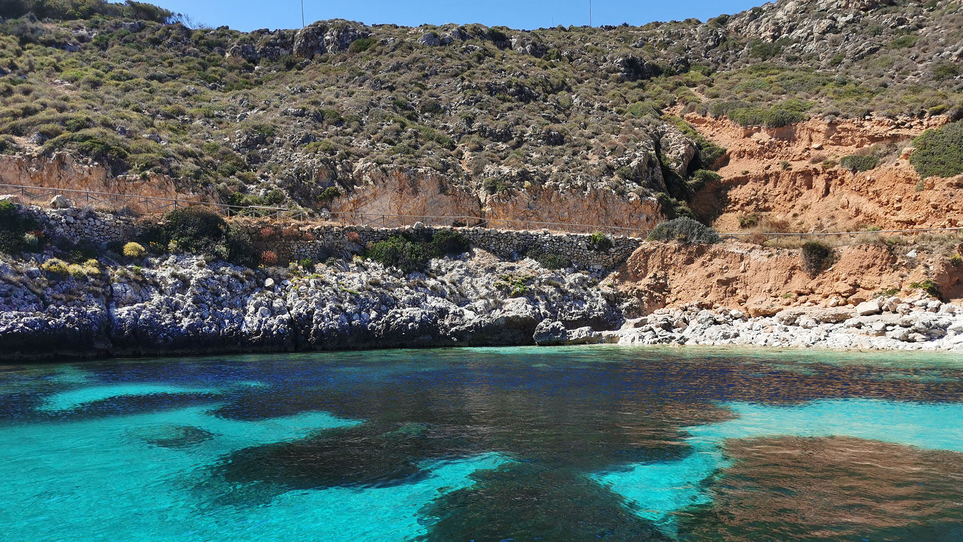 Full-day excursion by dinghy to Favignana and Levanzo - Photo 12