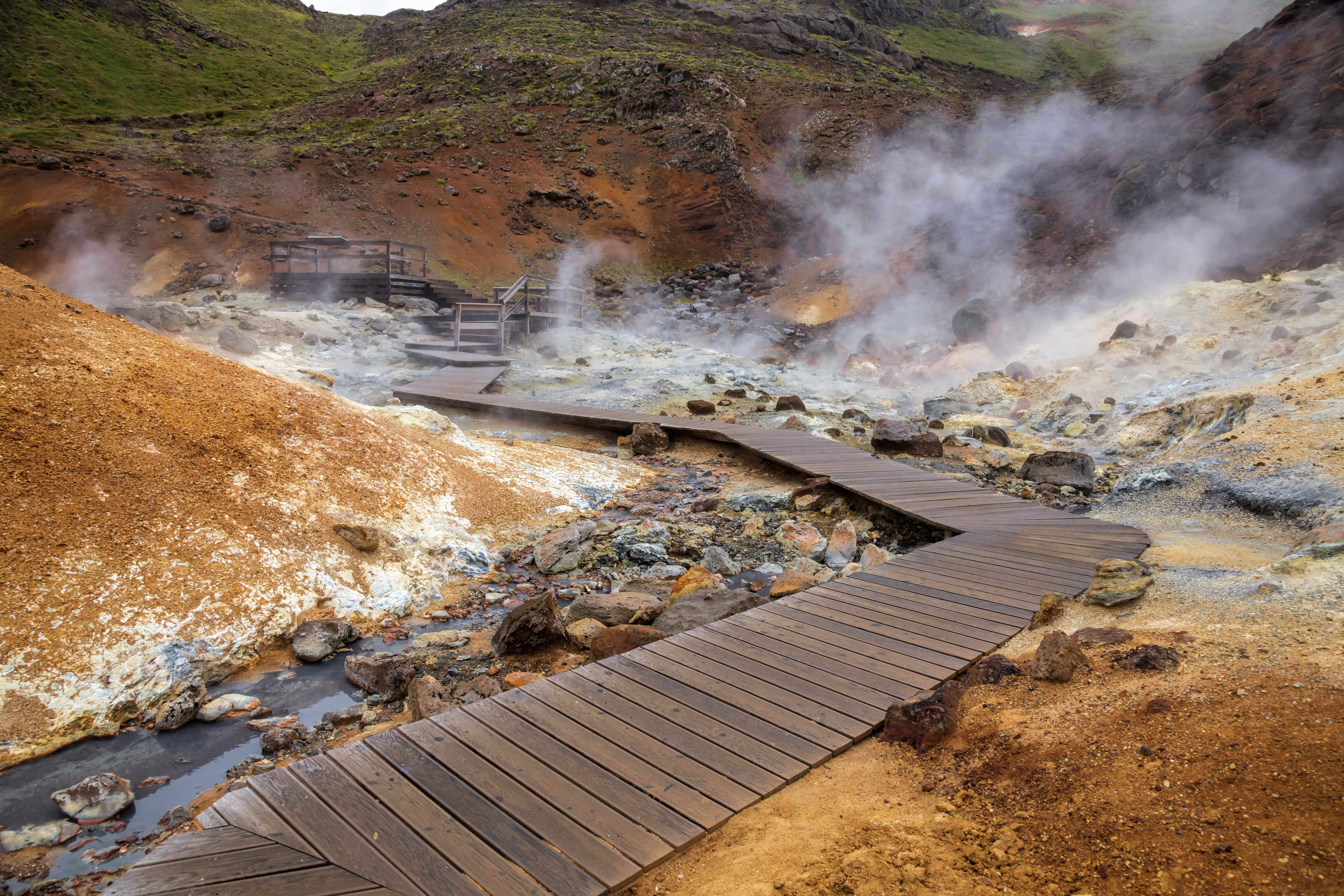 Volcanic Caves and Craters: The Lava Tunnel, Grindavík & Reykjanes Lava Fields Combo Tour - photo 9