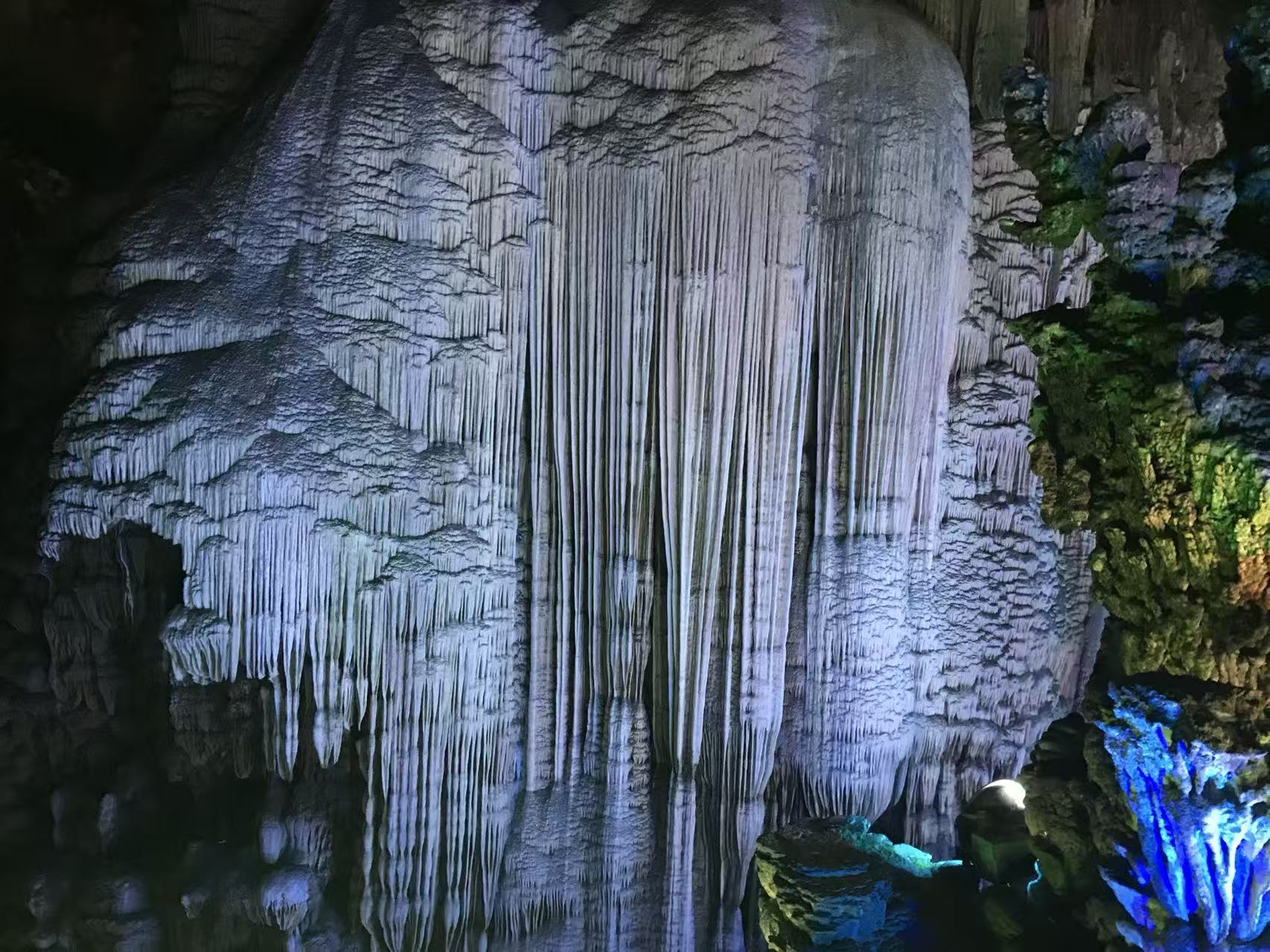 Excursión privada de un día en Yangshuo a Silver Cave y Ruyi Peak