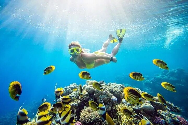 Excursión al Cañón de Dahab y la Laguna Azul desde Sharm El Sheikh
