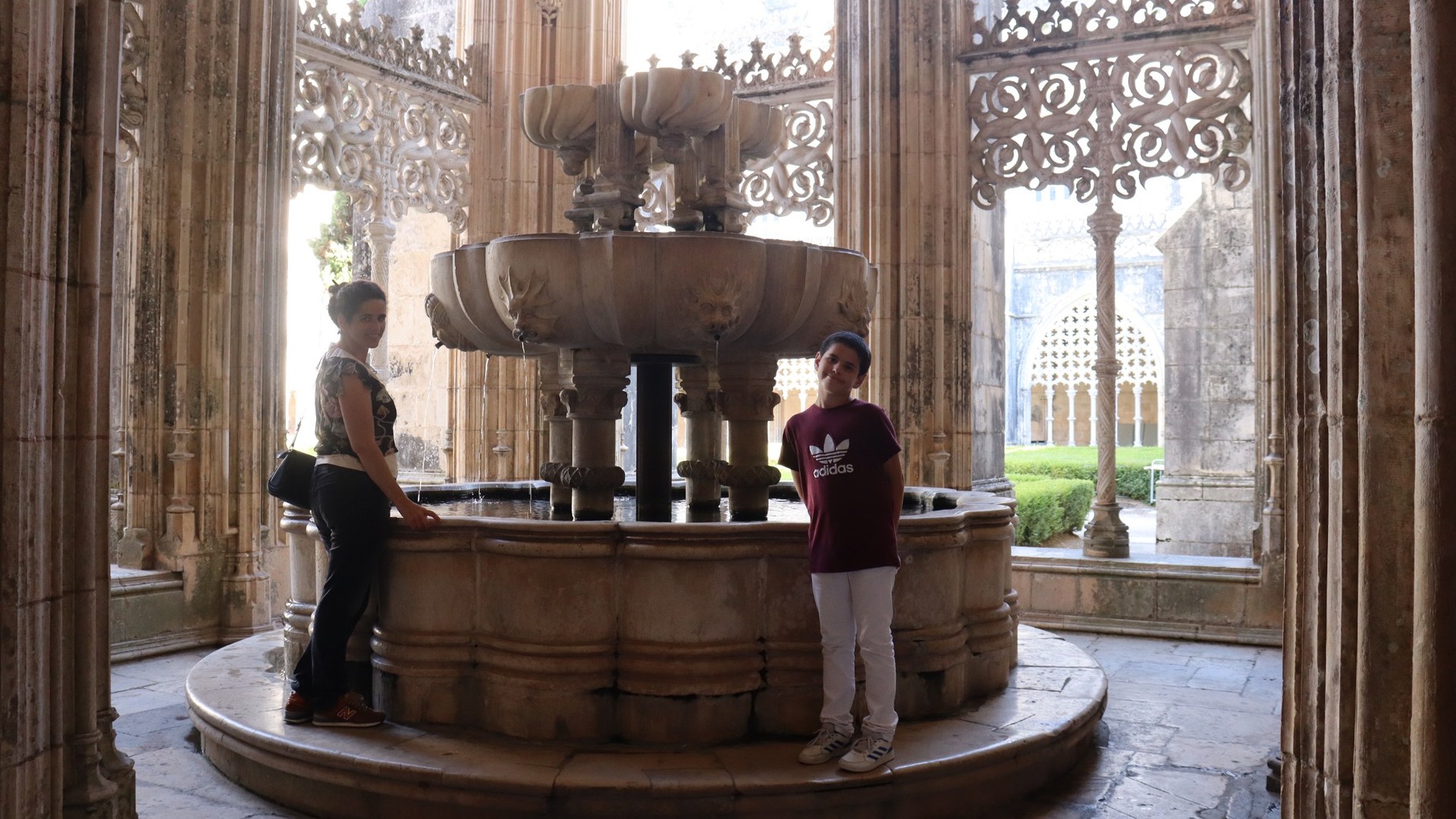 Private Convent of Christ, Fátima walk & Batalha Monastary Tour - Photo 17