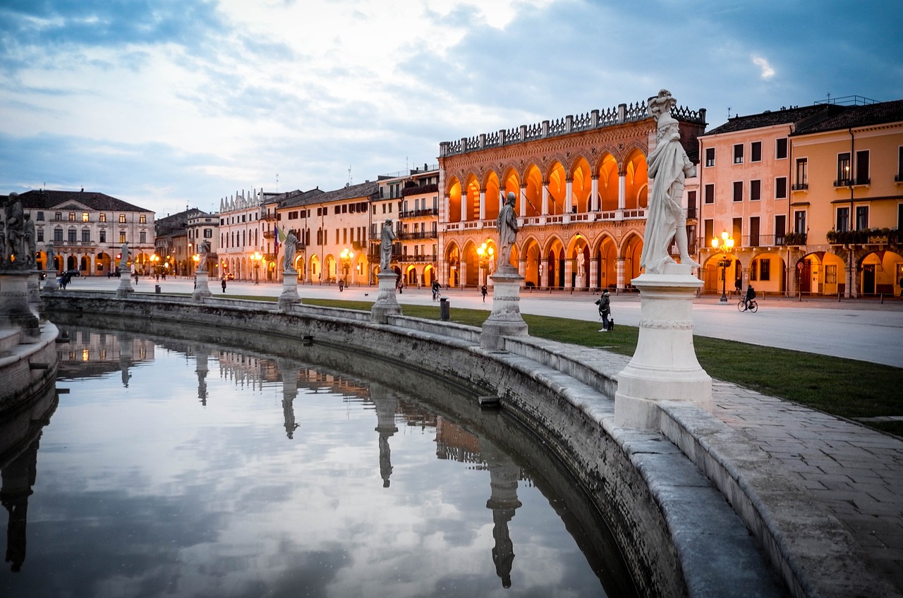 Padua Pathways: Exclusive Private Walking Expedition