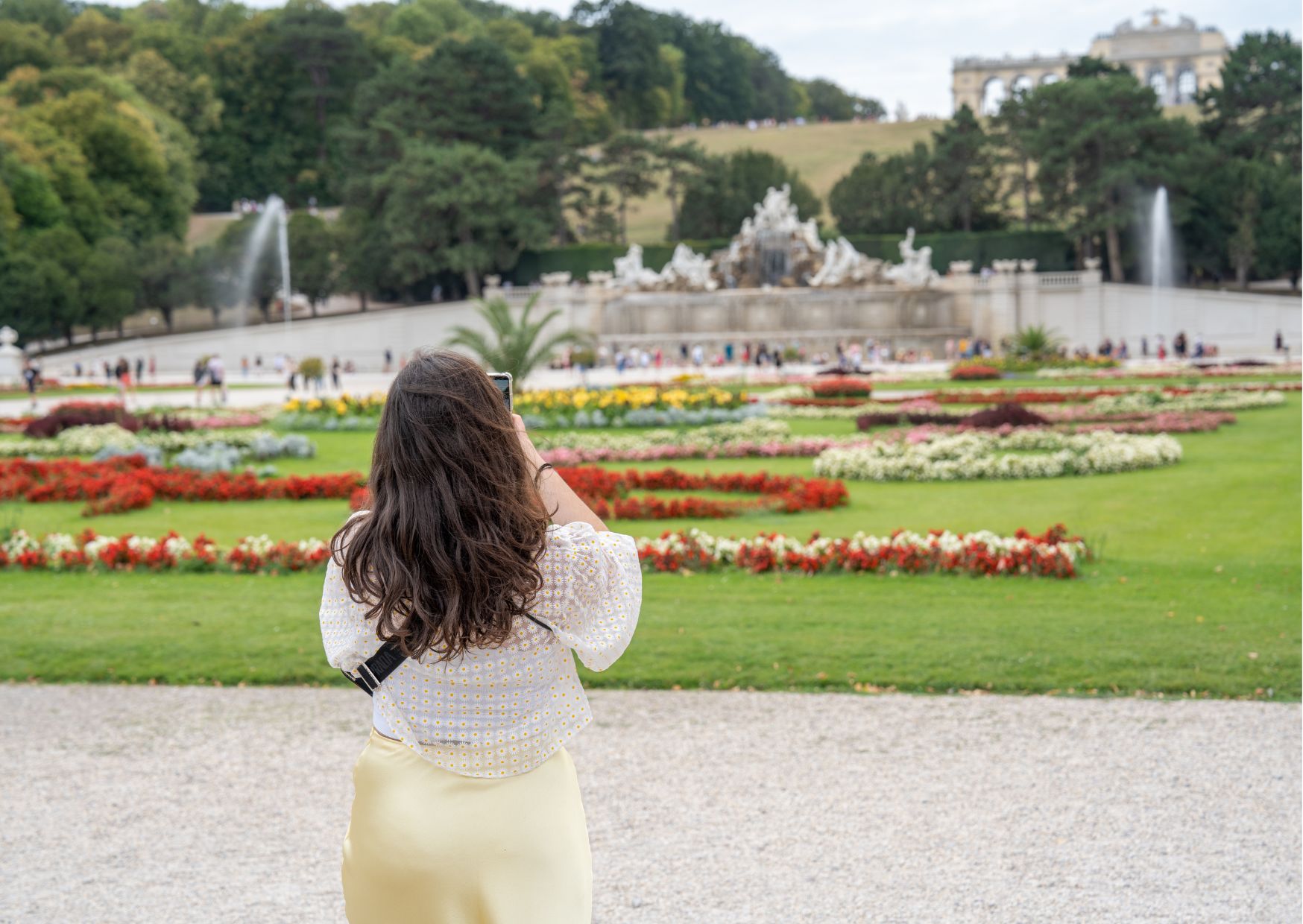 Vienna Guided Tour to Schönbrunn Palace and Gardens with Tickets - Photo 2