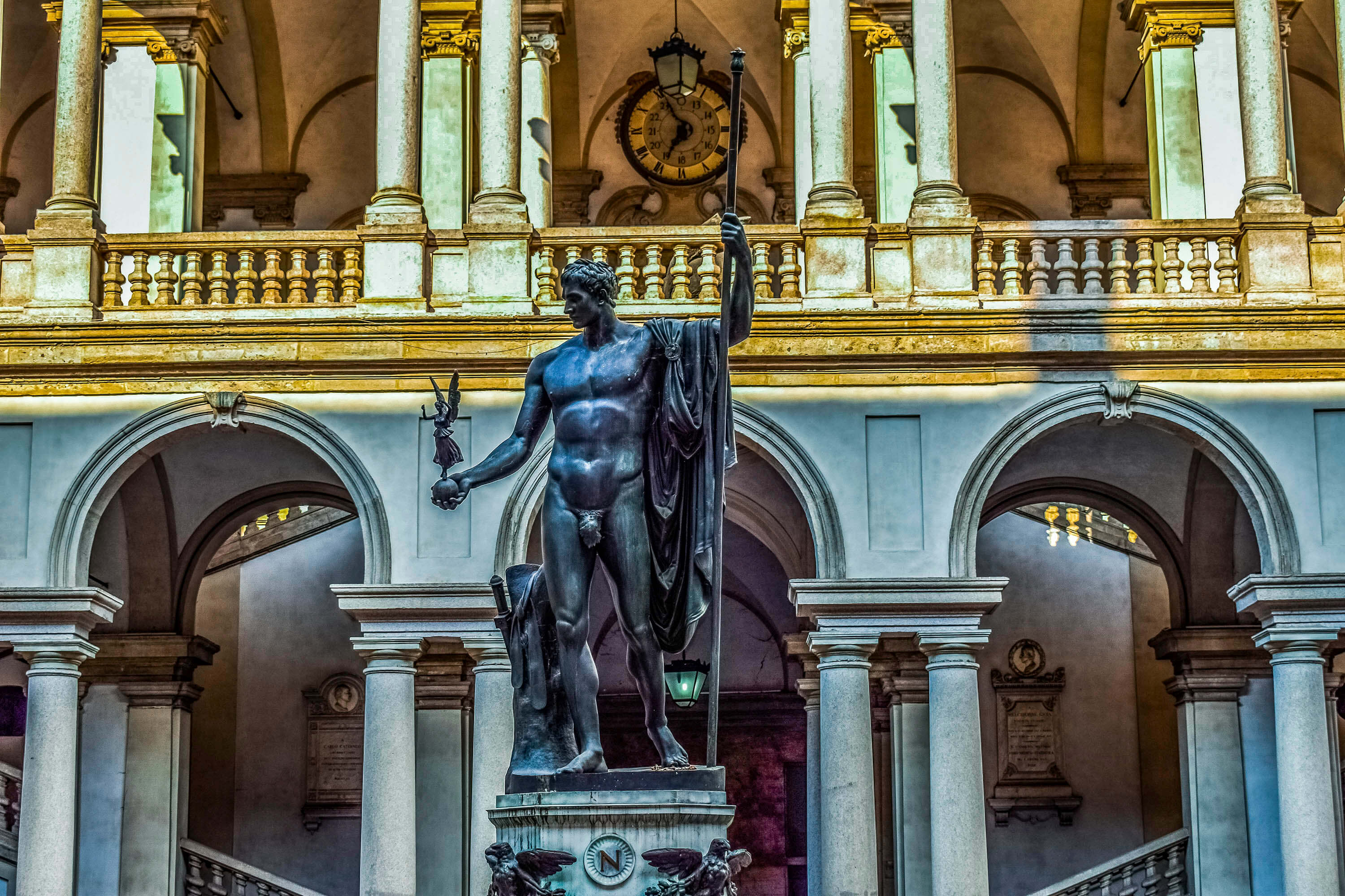 Milan: City Tour with Audio Guide