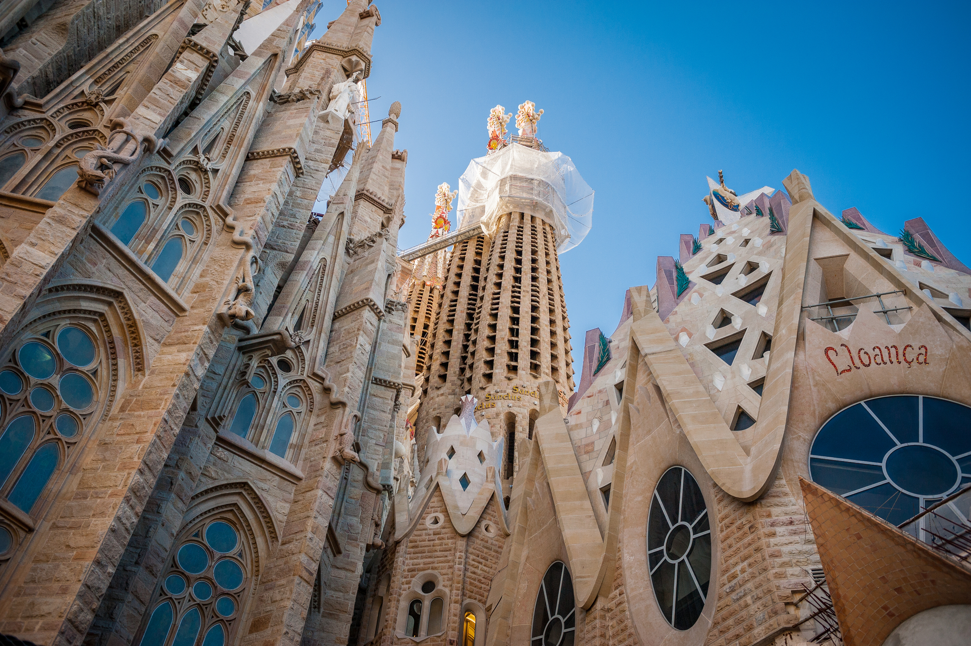 Best of Barcelona & Montserrat: Private VIP tour w/ Personal Pickup - Photo 4