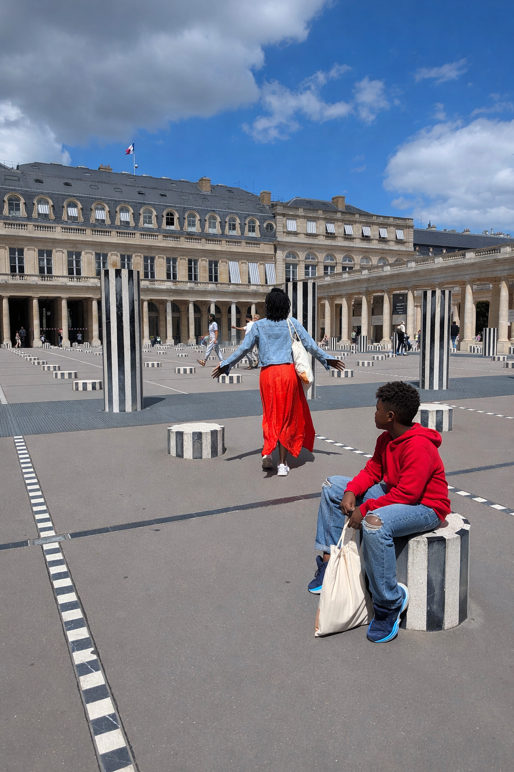 Paris Louvre District Secret Passages Food Tour Sweet + Savory Walk – Image 4 | WeShare