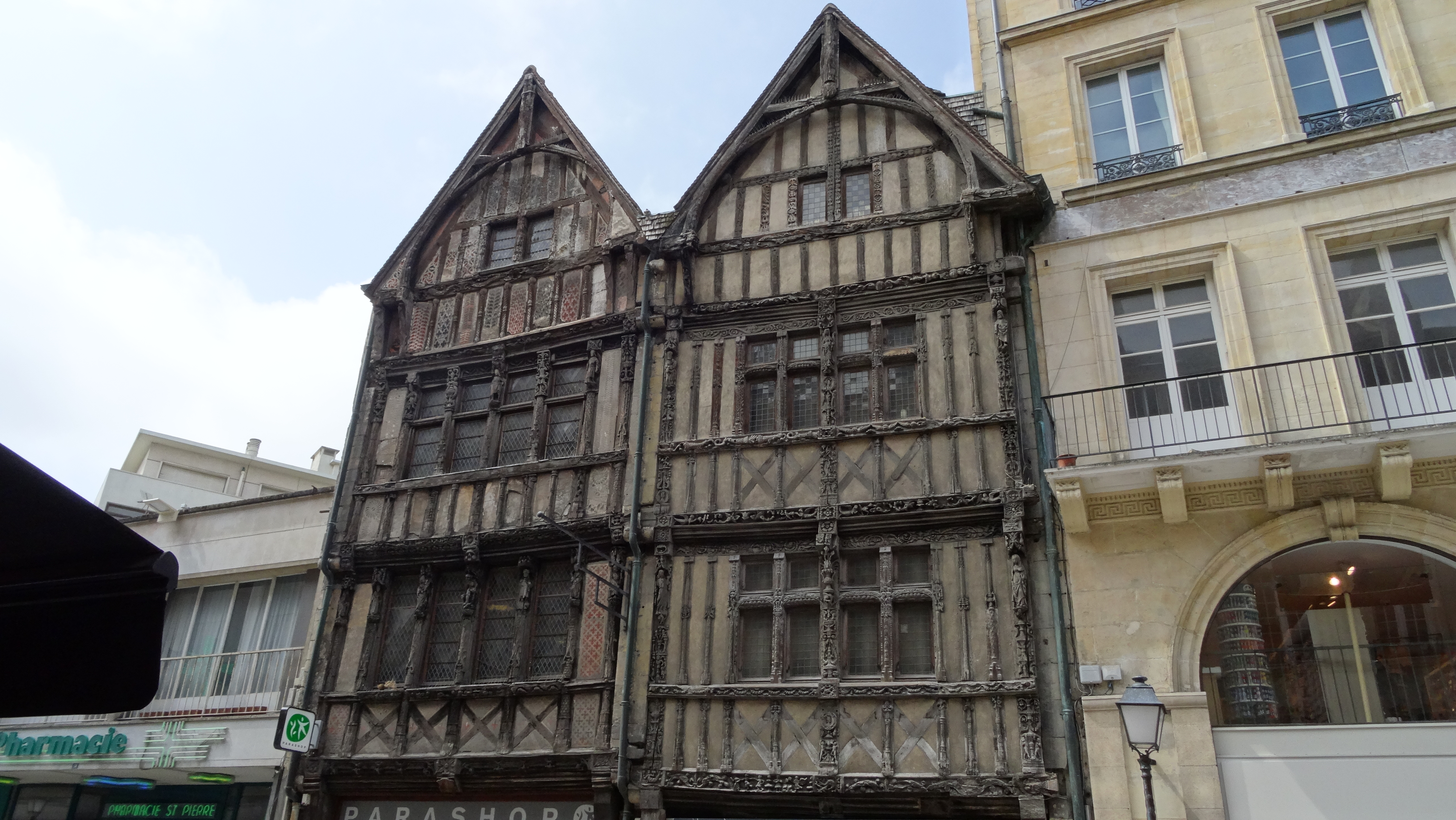 HONFLEUR & ROUEN NORMANDY One Day Trip- Guided visit of an historical city of France + two quintissential seaside towns of Normandy - Photo 3
