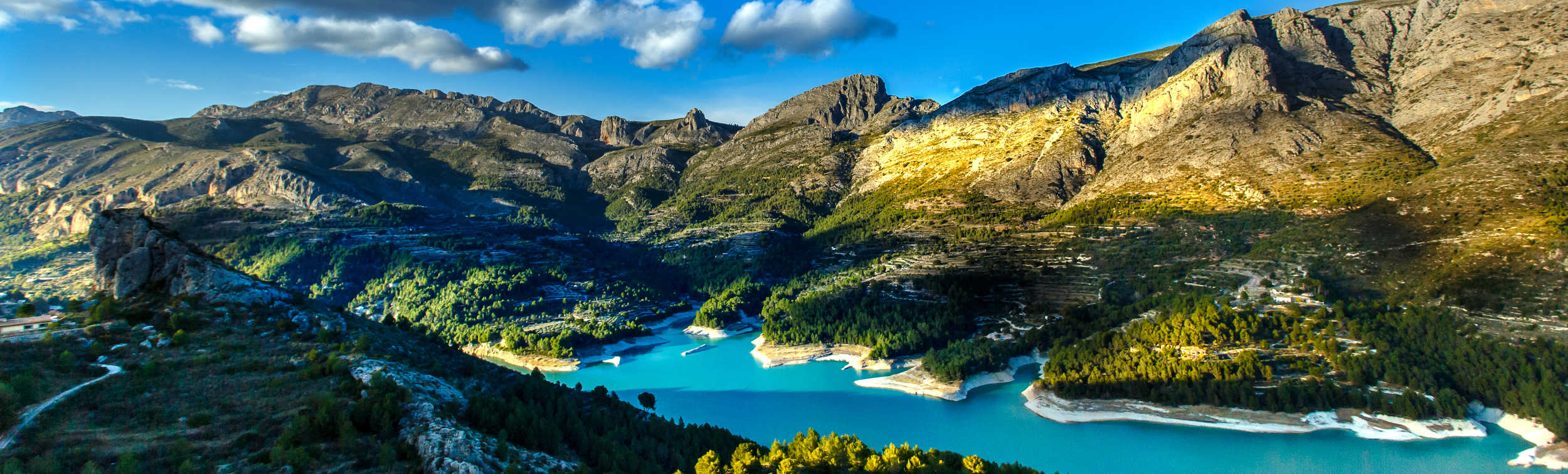 Valencia: Excursion to Guadalest, Altea and Fuentes del Algar