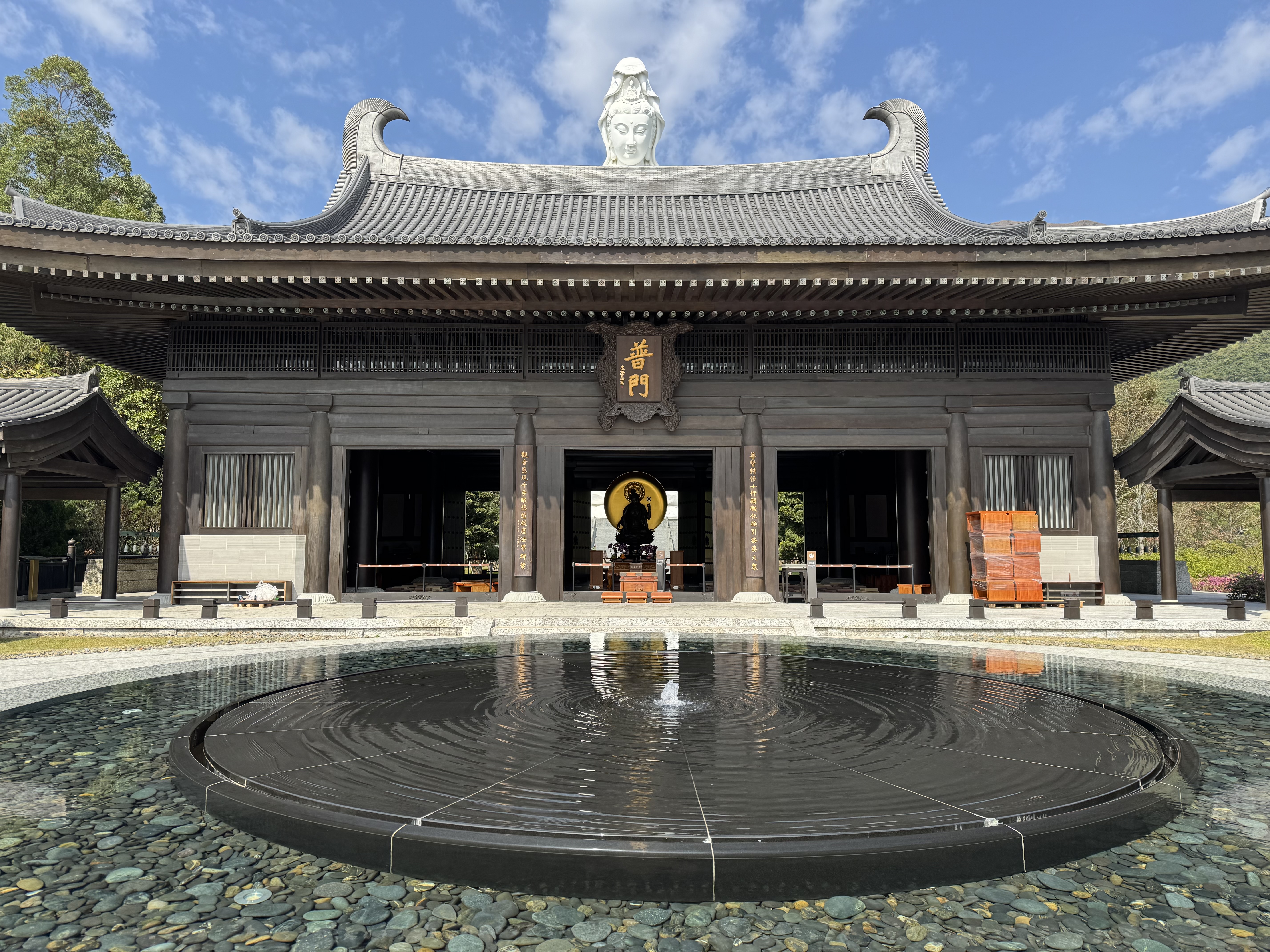 Guided Tour of the New Territories with Tsz Shan Monastery in Private Service - Accommodations in Hong Kong