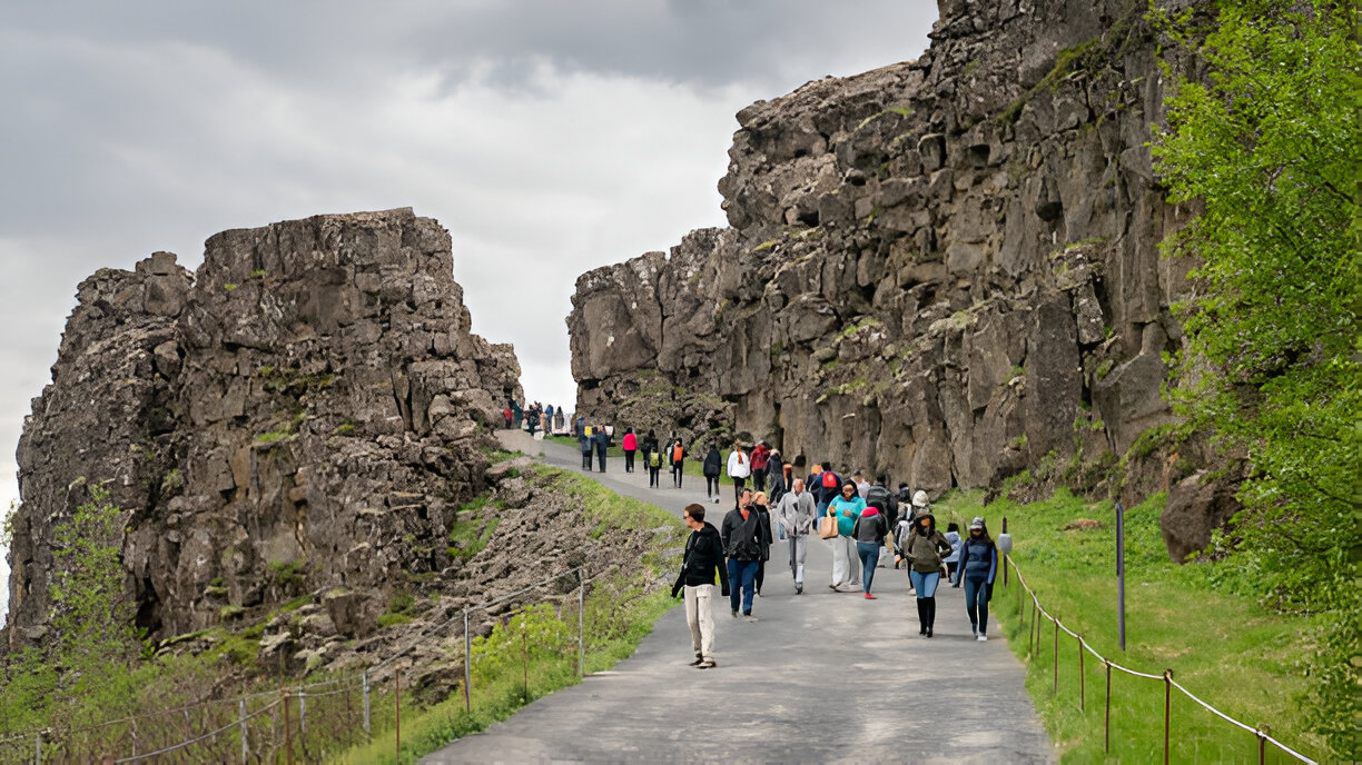 Tour del Círculo Dorado en Español en Grupo Reducido con Recogida  - Alojamientos en Reikiavik