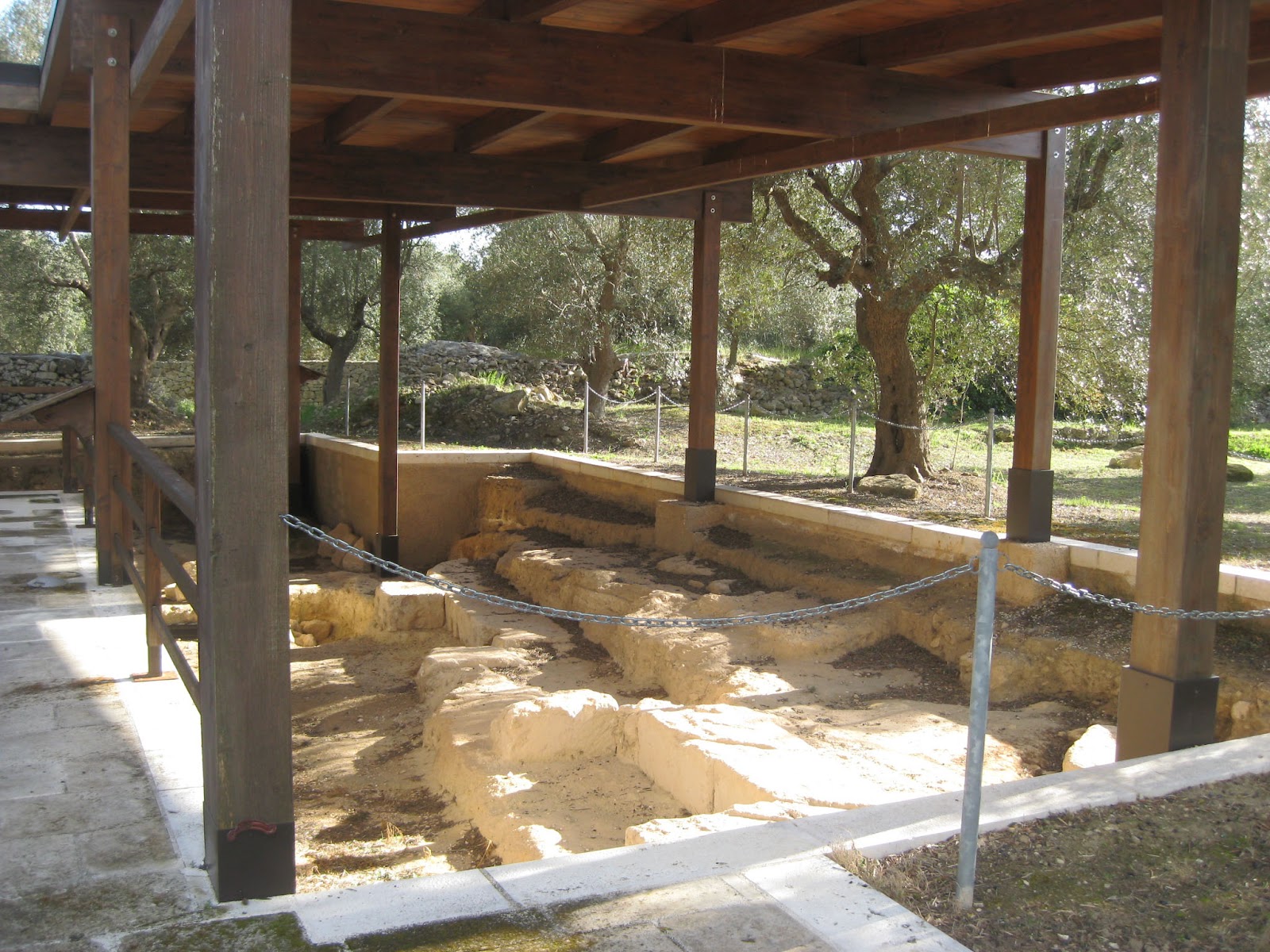 Villa Castelli: Highlights Walking Tour w/ Olive Oil Tasting - Photo 18