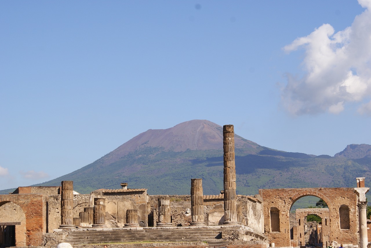 Pompeii and Vesuvius with lunch daily tour - Photo 5