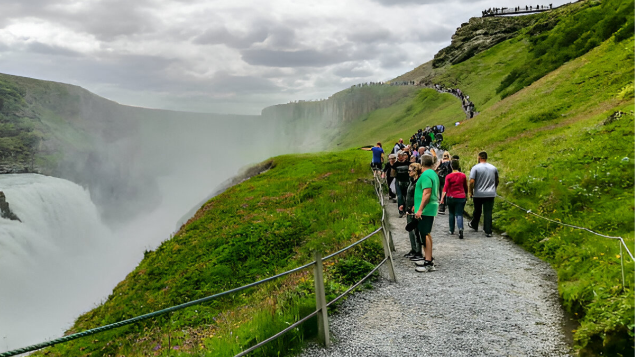 From Keflavik Airport: Private Golden Circle Tour with 5+ Stops - photo 8