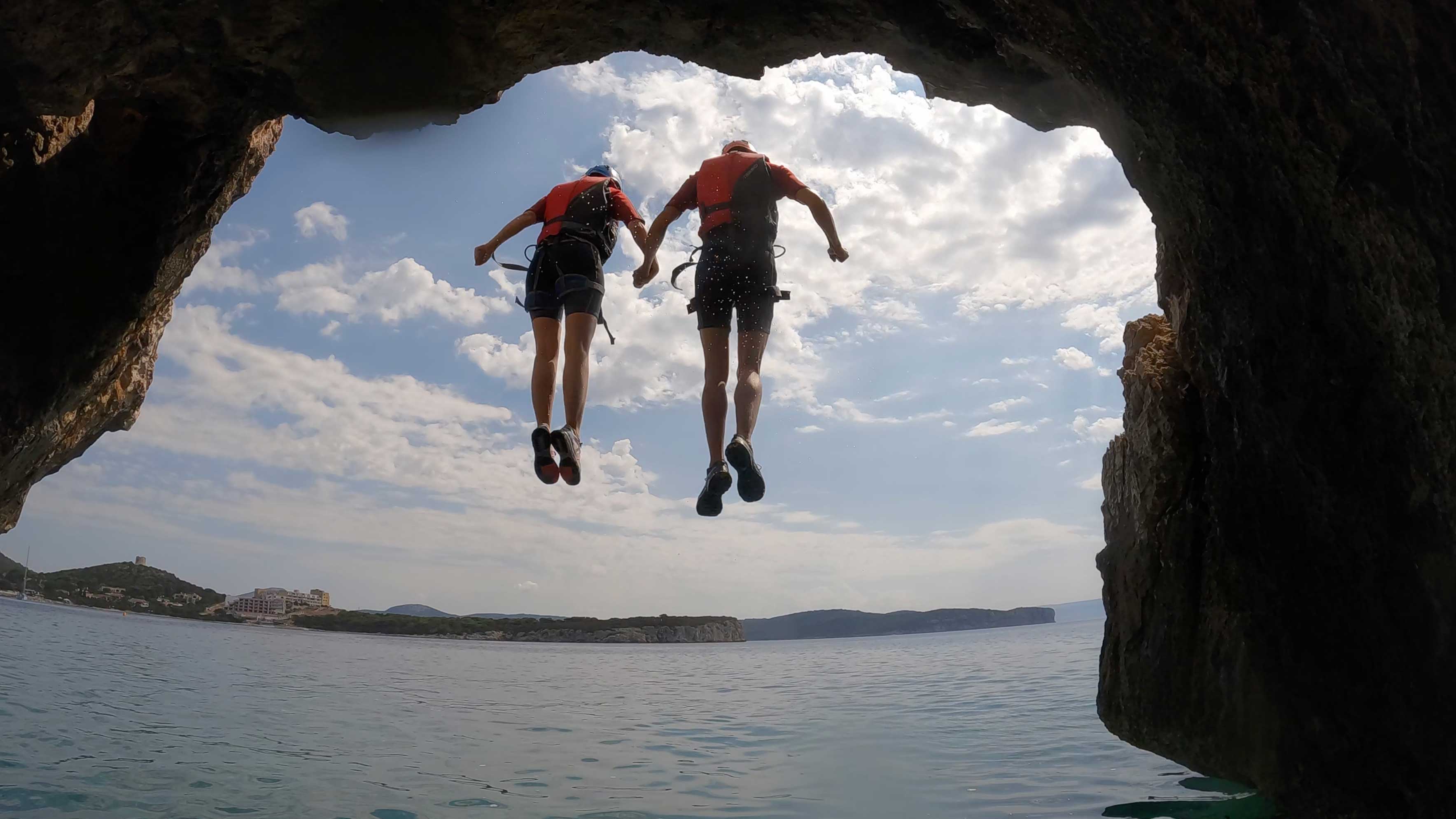 Alghero: coasteering at Cala Dragunara in the Porto Conte Park - Photo 3