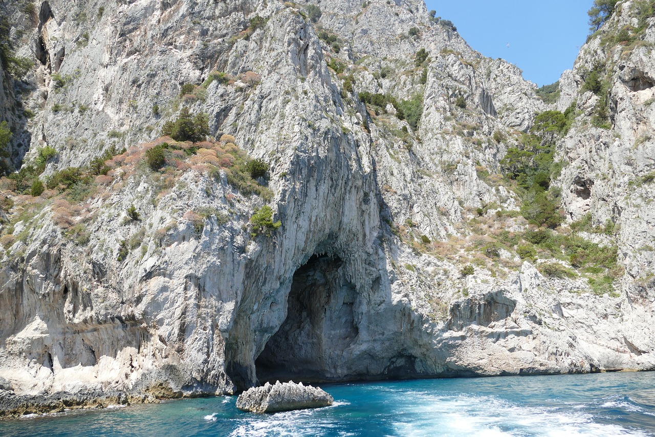 Capri daily tour - Photo 4