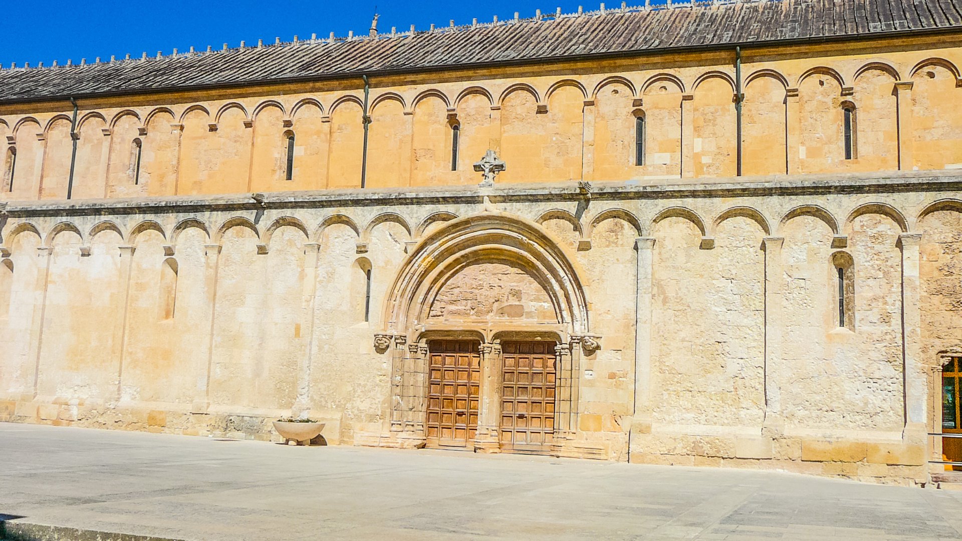 Porto Torres: discover the Basilica of San Gavino with audio guides - Photo 5