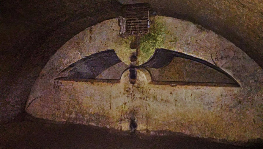 Antigua Guatemala'daki katakomplar ve mezarlar