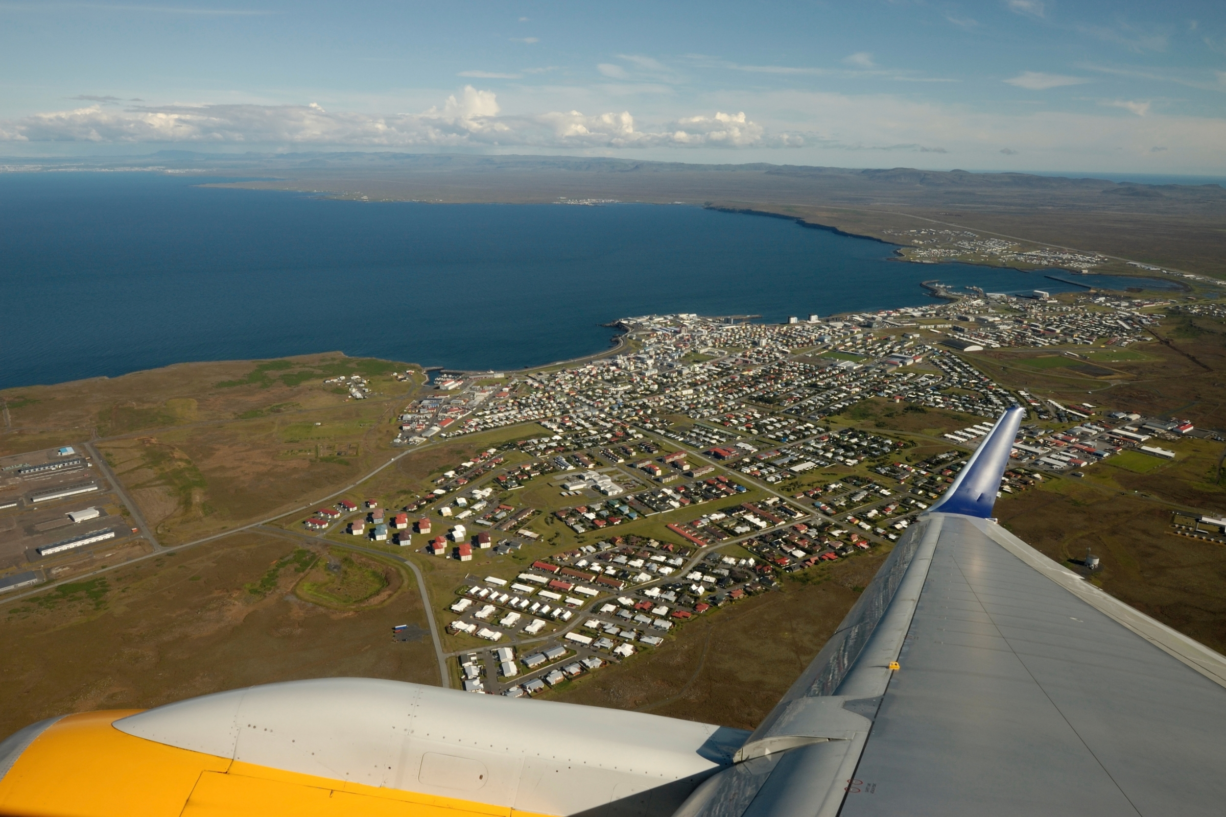 Keflavik Airport: Private Transfer to/from Reykjavik - Optional Blue Lagoon Stop - photo 8