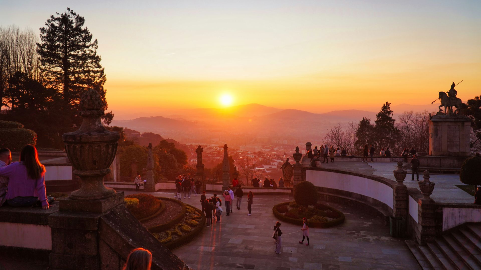 Guimarães & Braga Small Group Tour with Lunch and All Tickets Included - Photo 25