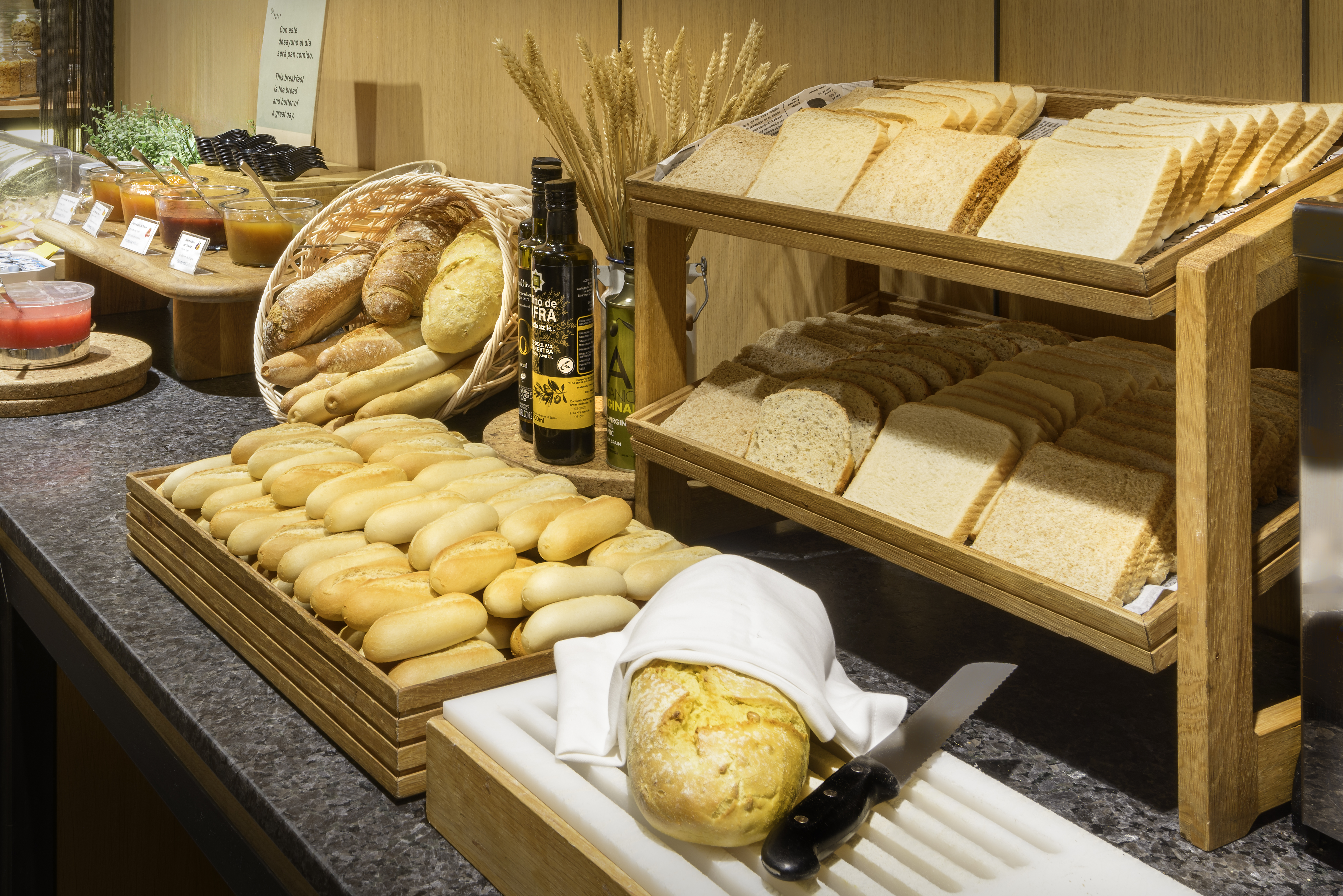 Desayuno fin de semana en familia en el Hotel Occidental Bilbao