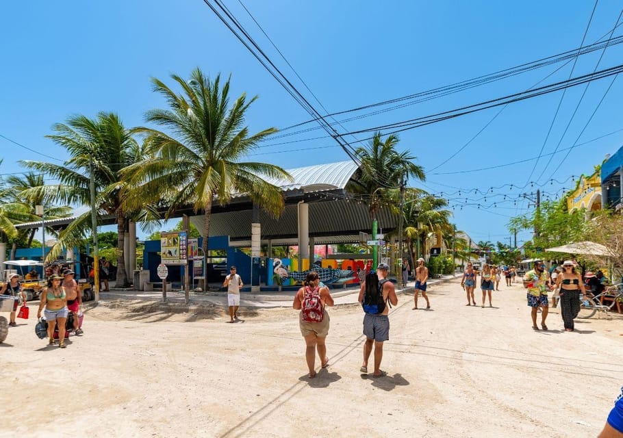 Tour a Holbox Express 5
