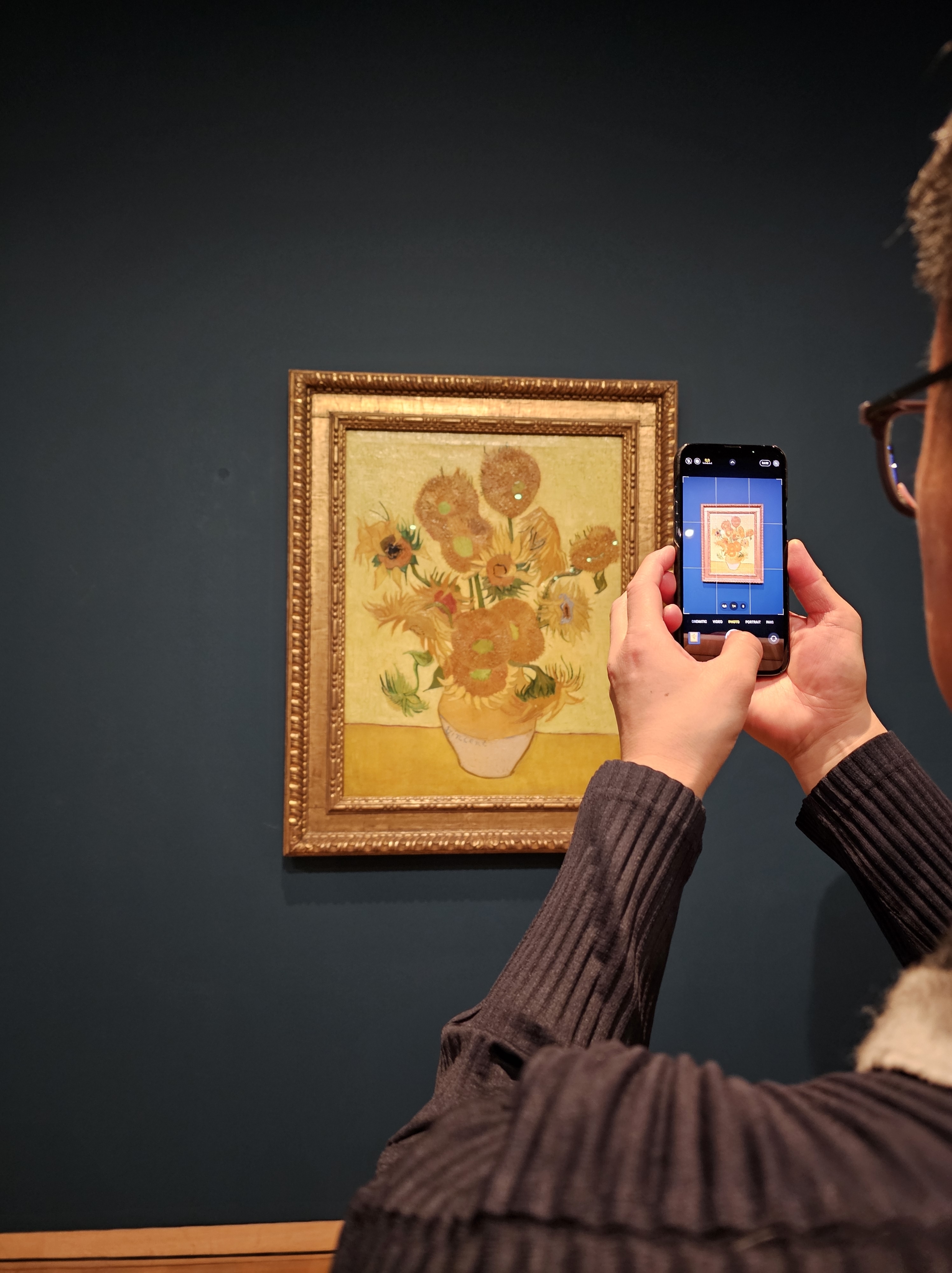 Van Gogh Private Tour - With Reserved Entry – Image 1 | WeShare