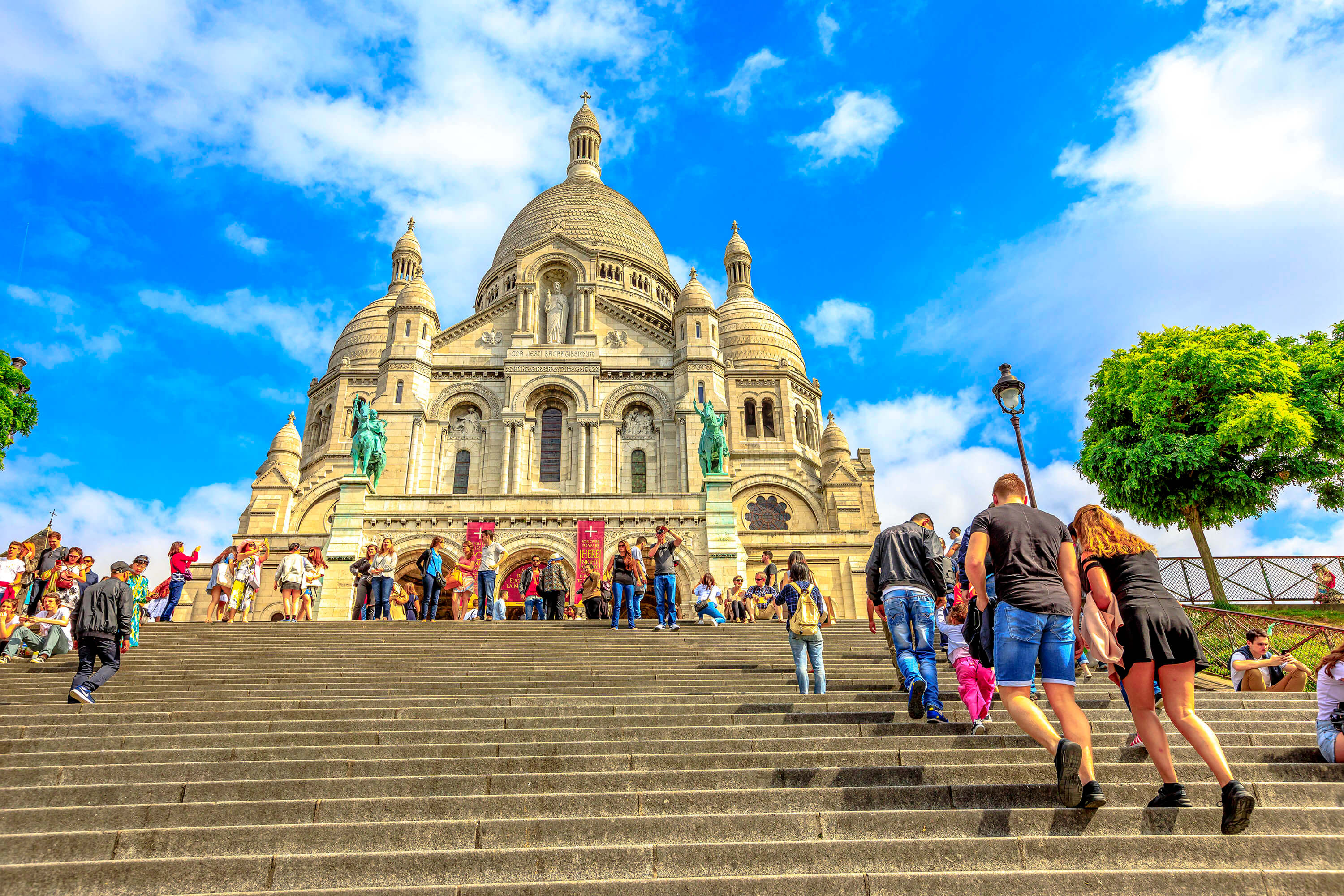 Montmartre & Sacre-Coeur Cathedral Audio Guide App – Image 4 | WeShare