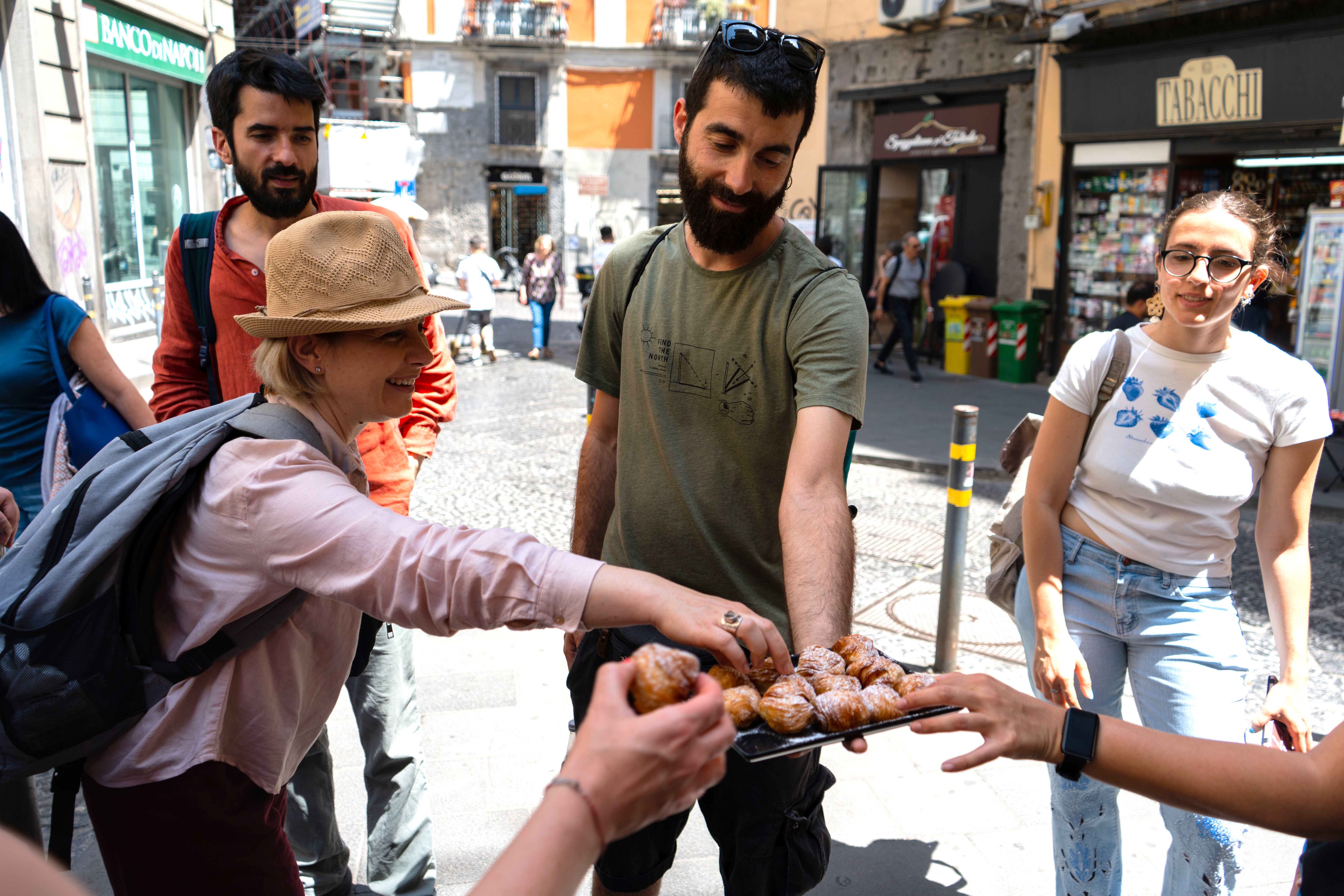 Naples Street Food Tour With Meal in 6 Stops - Photo 5