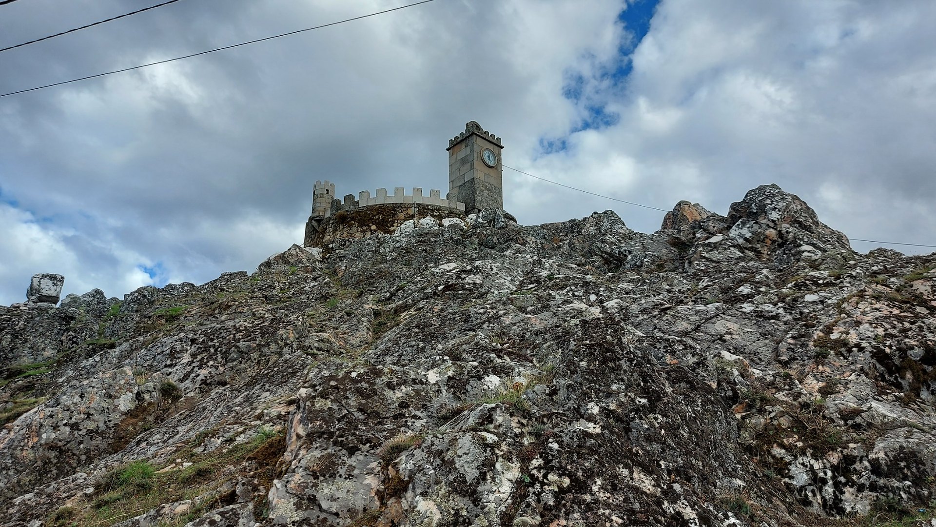 Private Serra da Estrela Gastronomy & Snow Tour from Porto - Photo 3