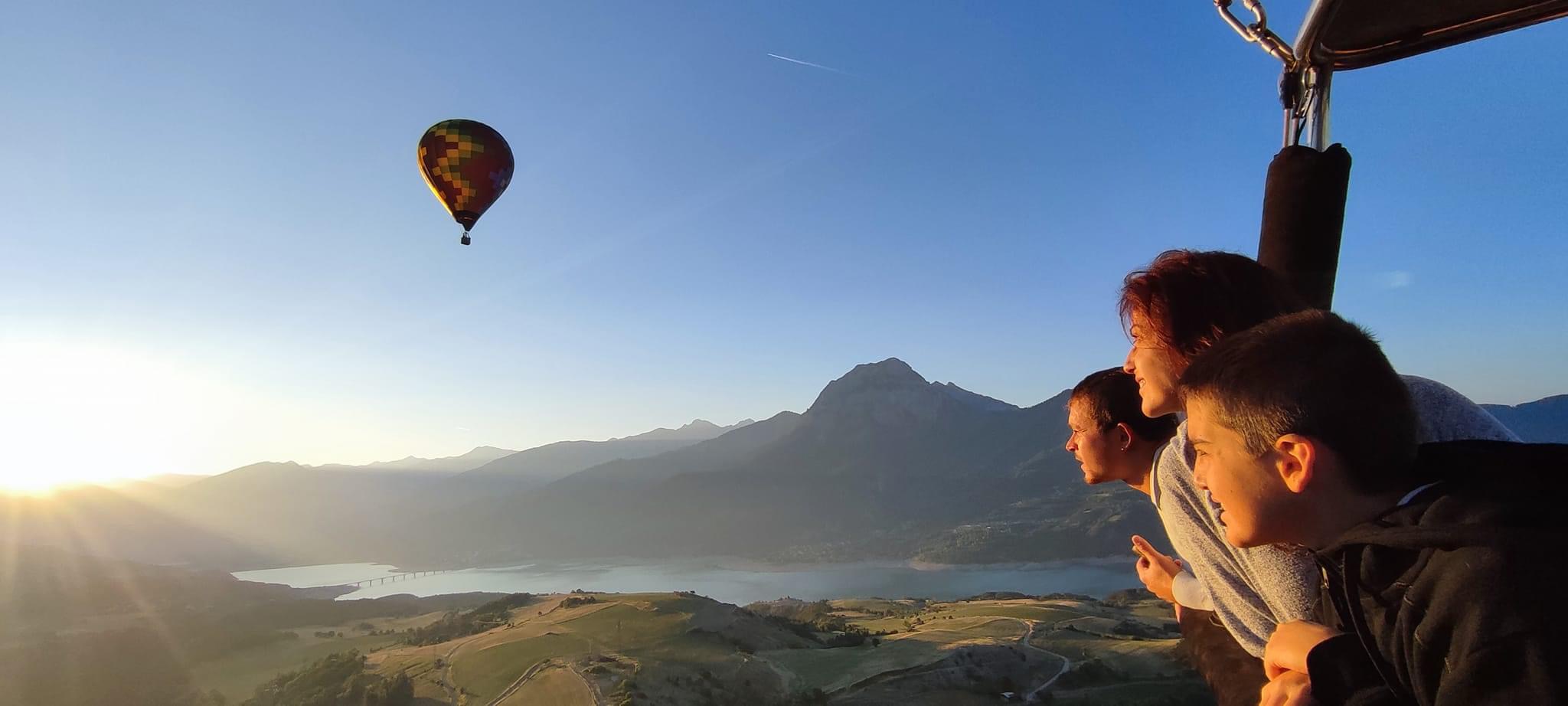 Iceland from the Sky – Limited Summer Shared Hot Balloon Experience with Champagne - photo 10
