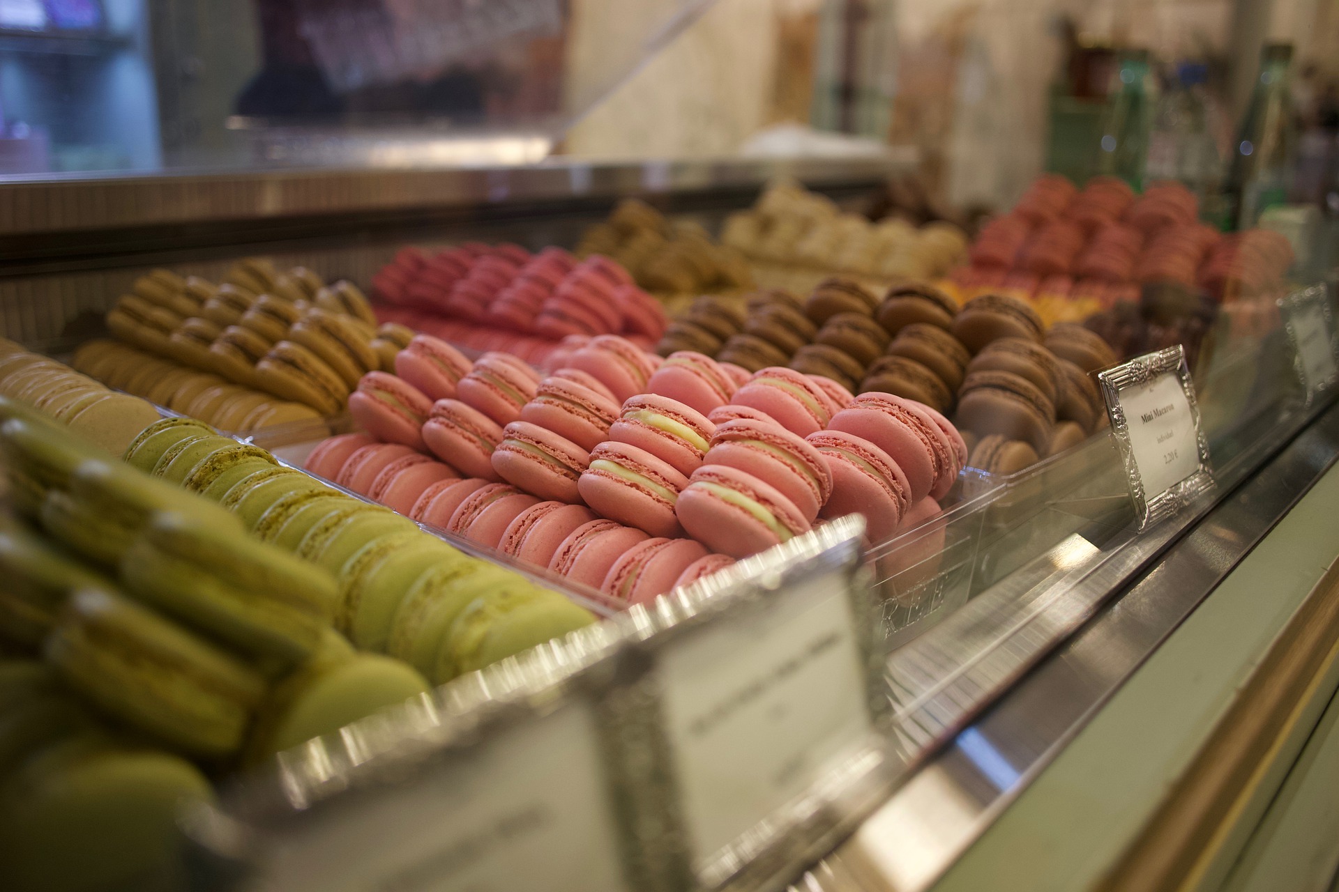 Crepes, Chocolates and Macarons in Montmartre  – Image 1 | WeShare